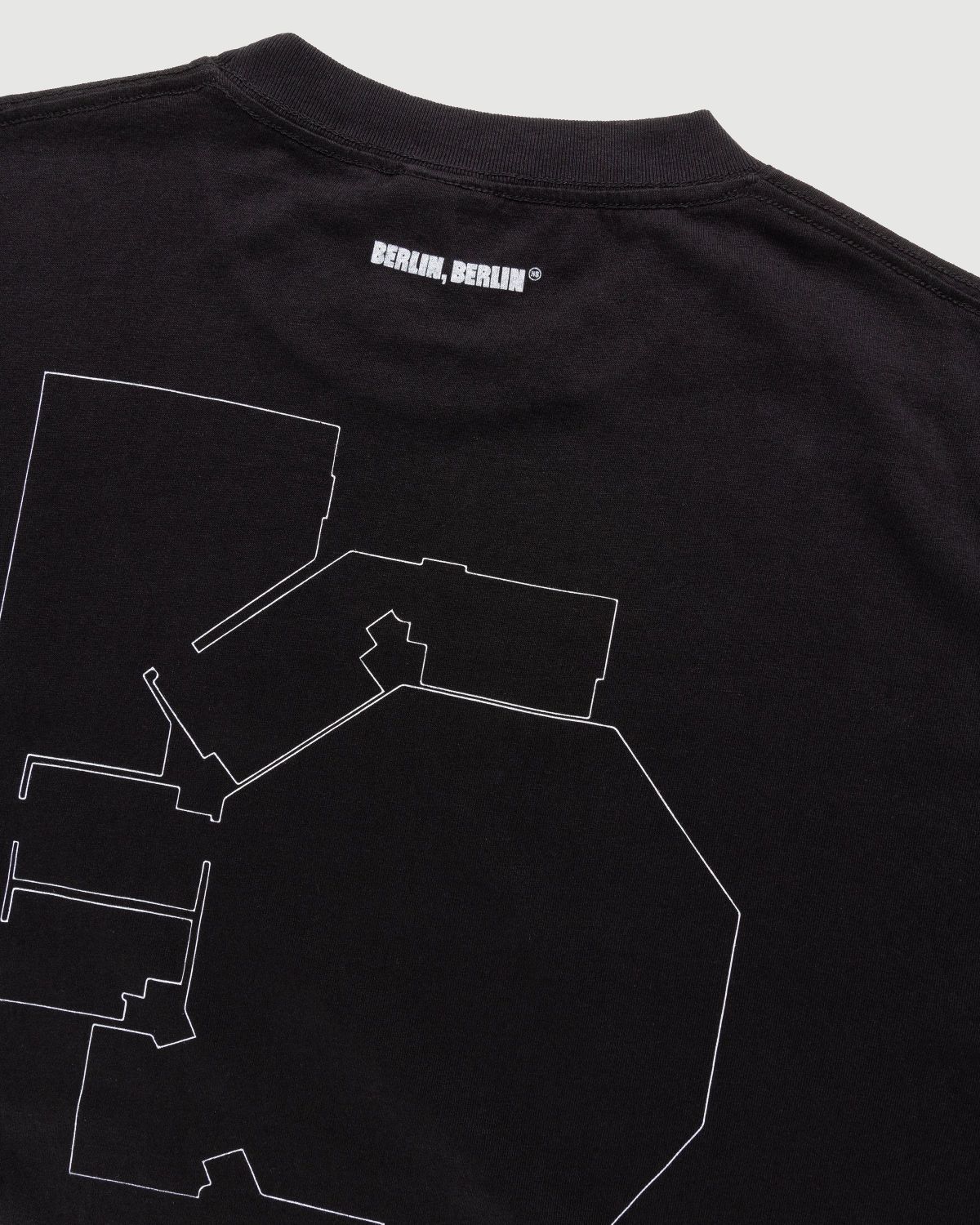 Schinkel Pavillon x Highsnobiety – BERLIN, BERLIN 3 T-Shirt Black - Tops - Black - Image 3