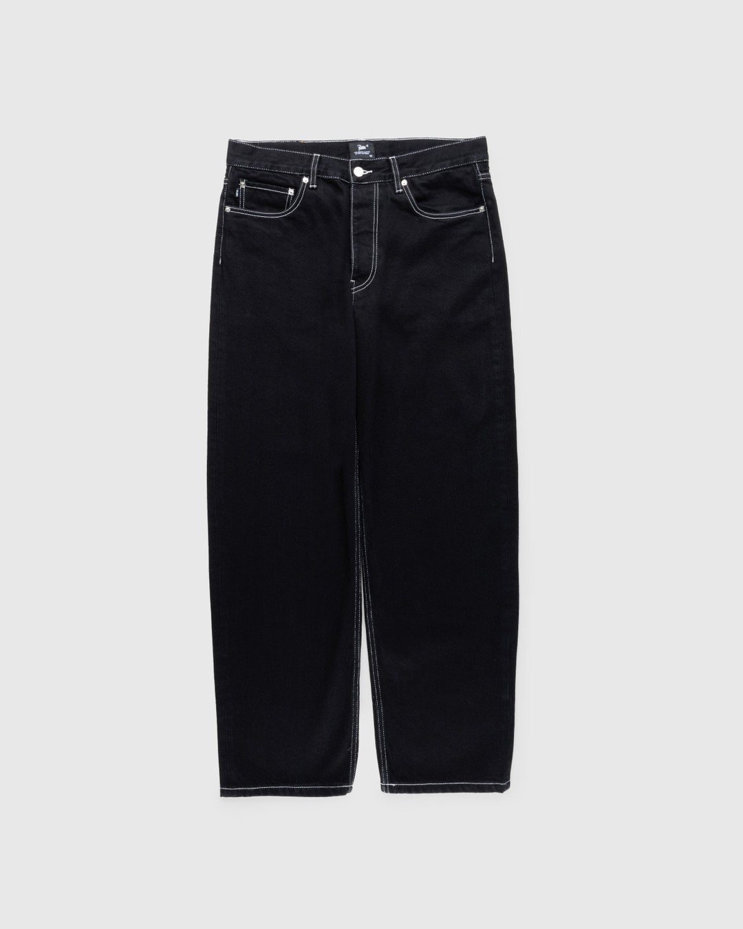 Dark wash jeans with white stitching top