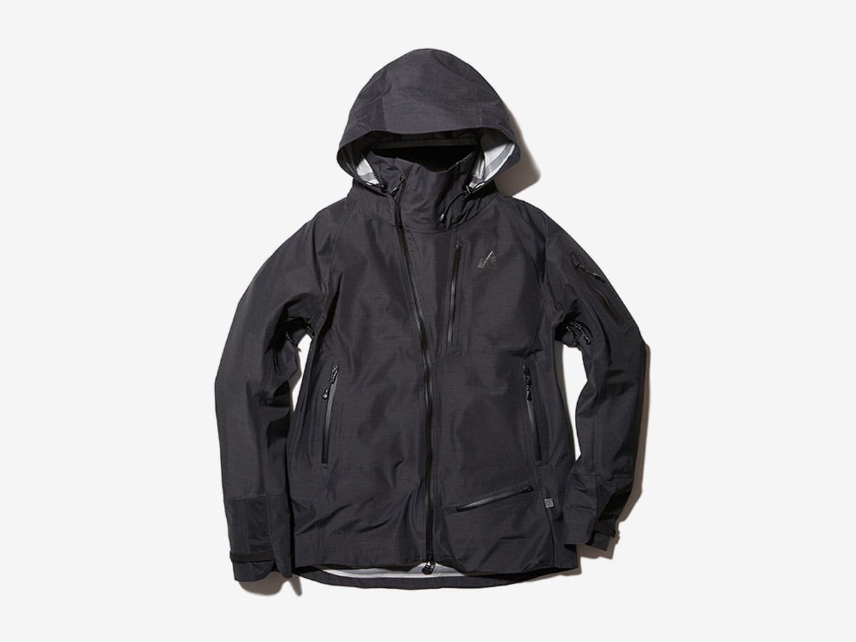 snow-peak-mountain-of-moods-fw20-10