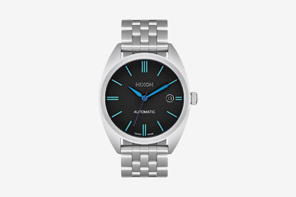 Nixon automatic top