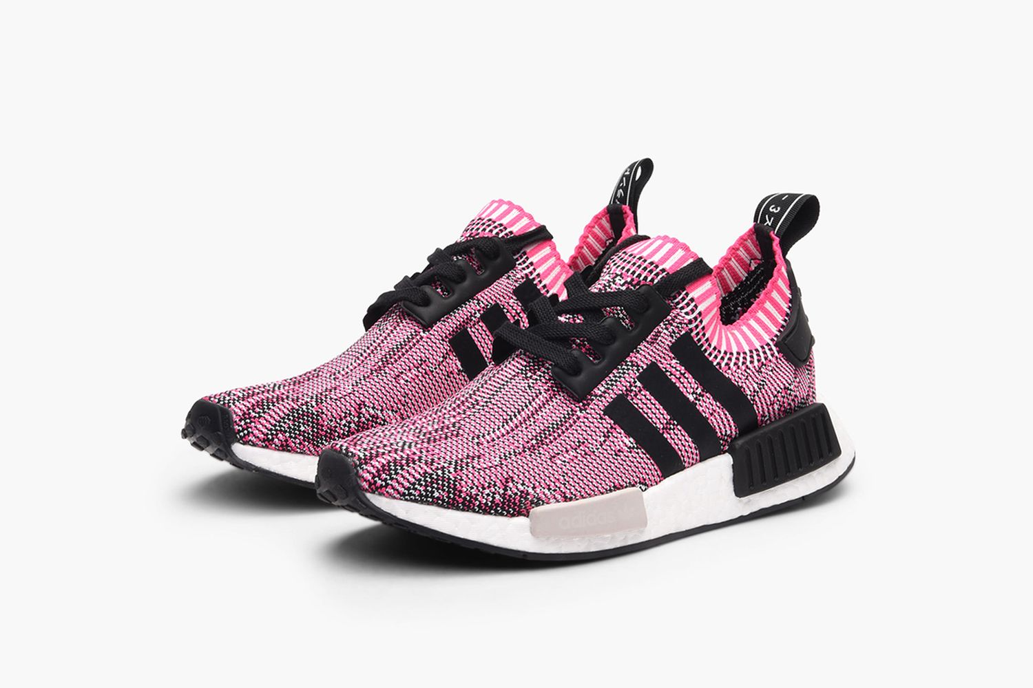 yeezy wave runner 500