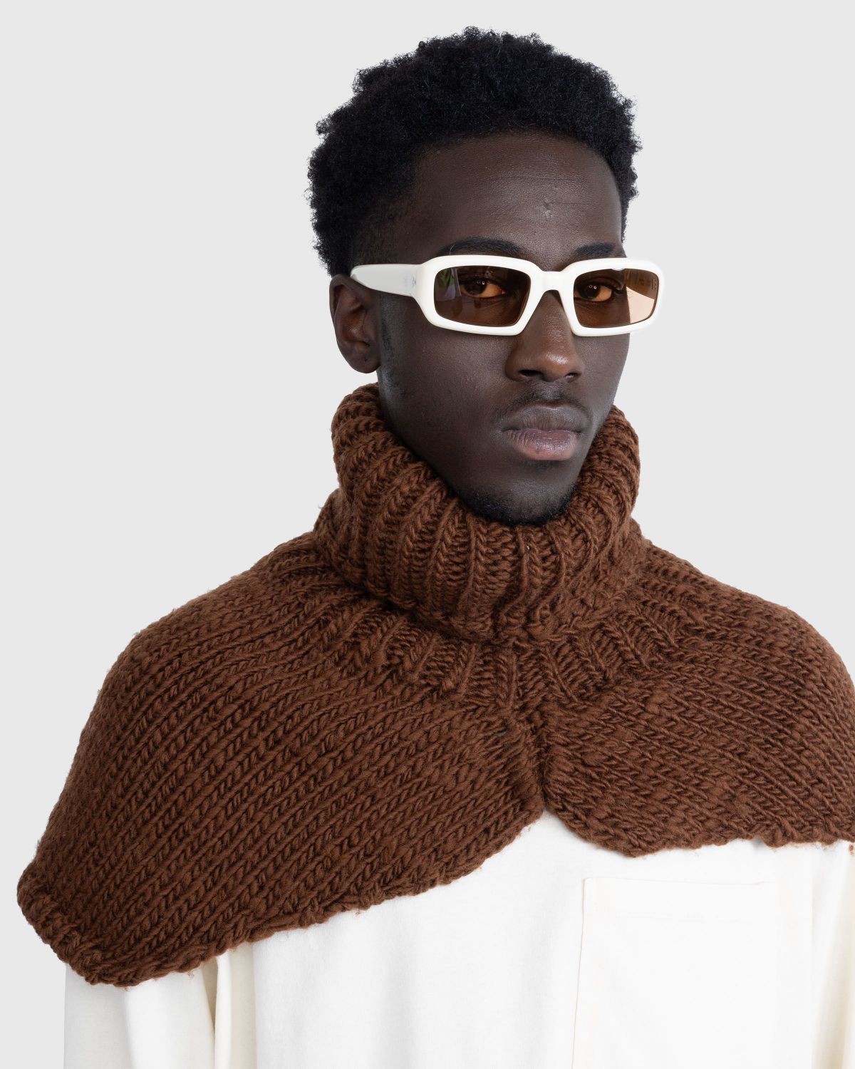 ROA – Wool Neck Gaiter Brown - Scarves - Brown - Image 3