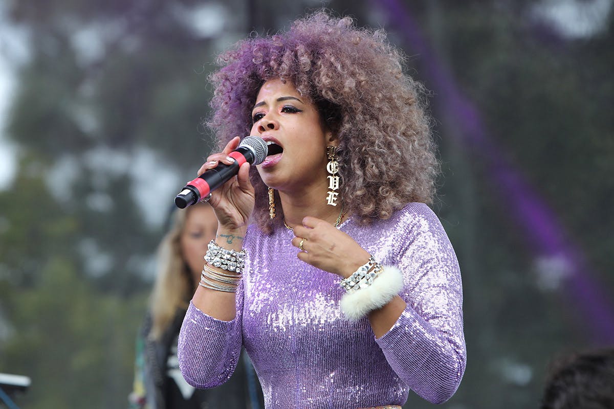 kelis-weed-cooking-show-01