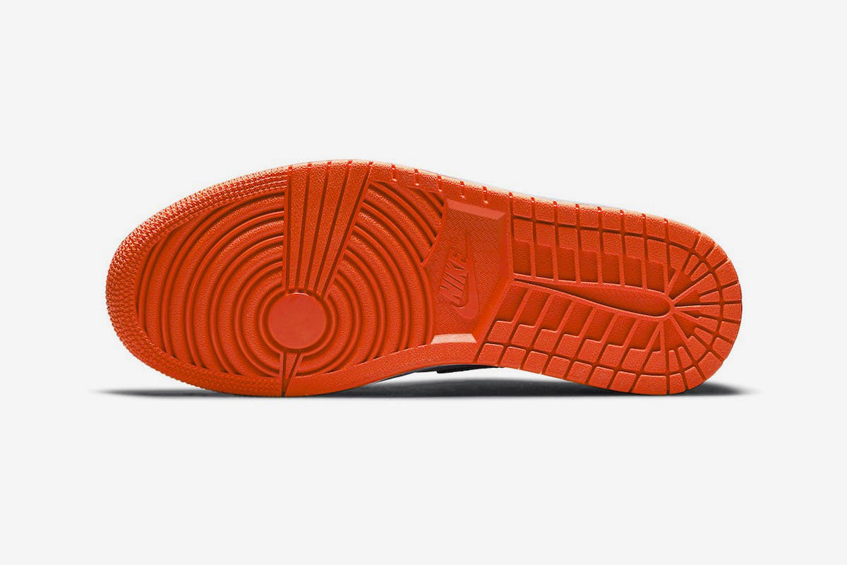 air-jordan-1-low-og-shattered-backboard-release-date-price-05