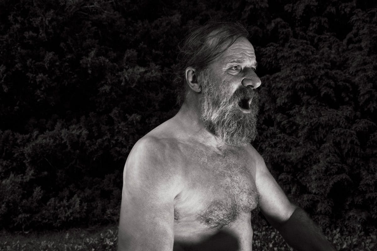wim-hof-frontpage-05