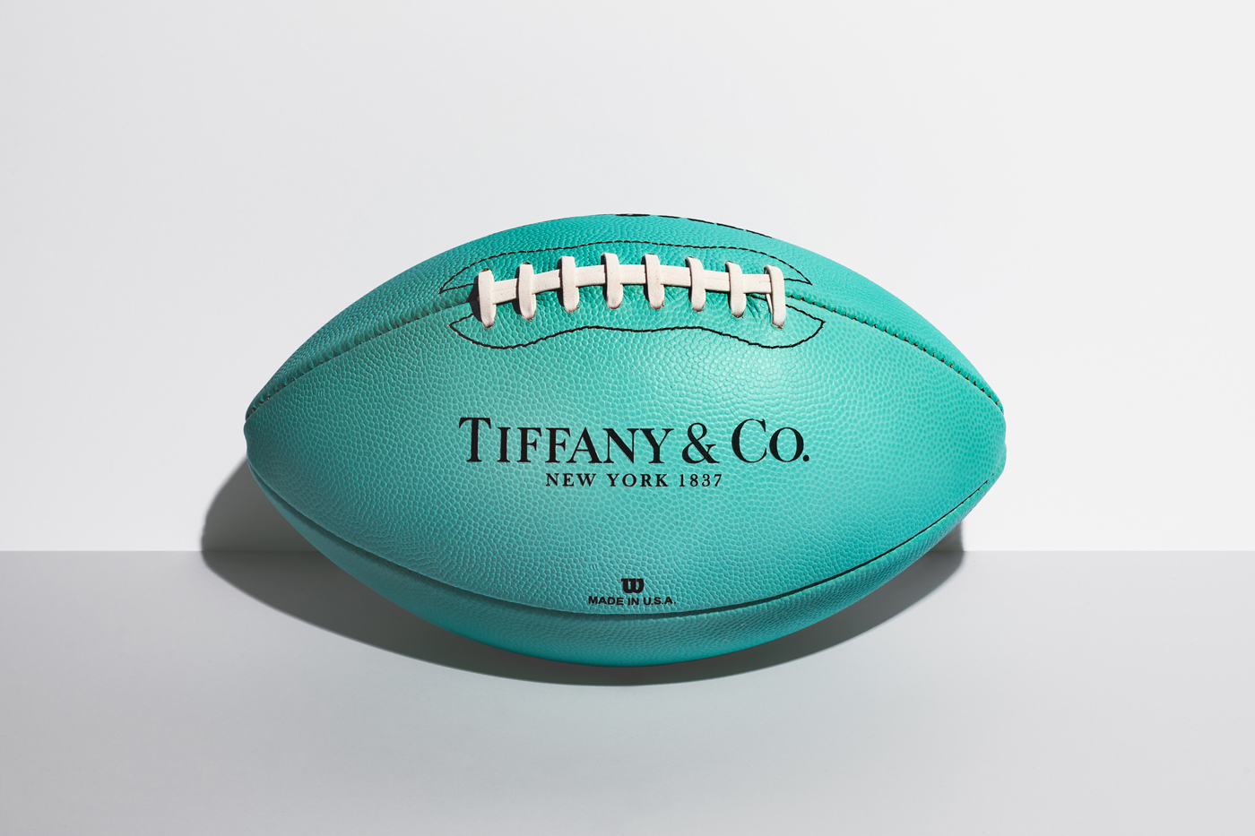 Tiffany Football (US)