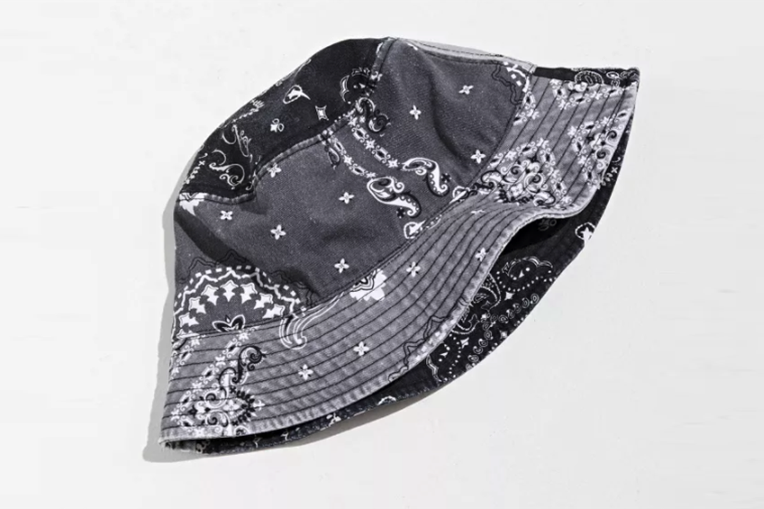 Washed Paisley Patchwork Bucket Hat