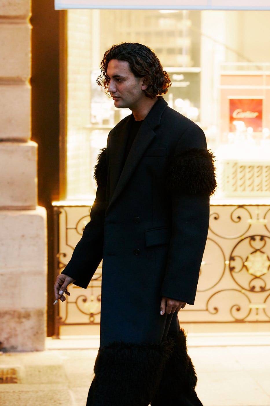 paris-fashion-week-fw23-streetstyle (42)