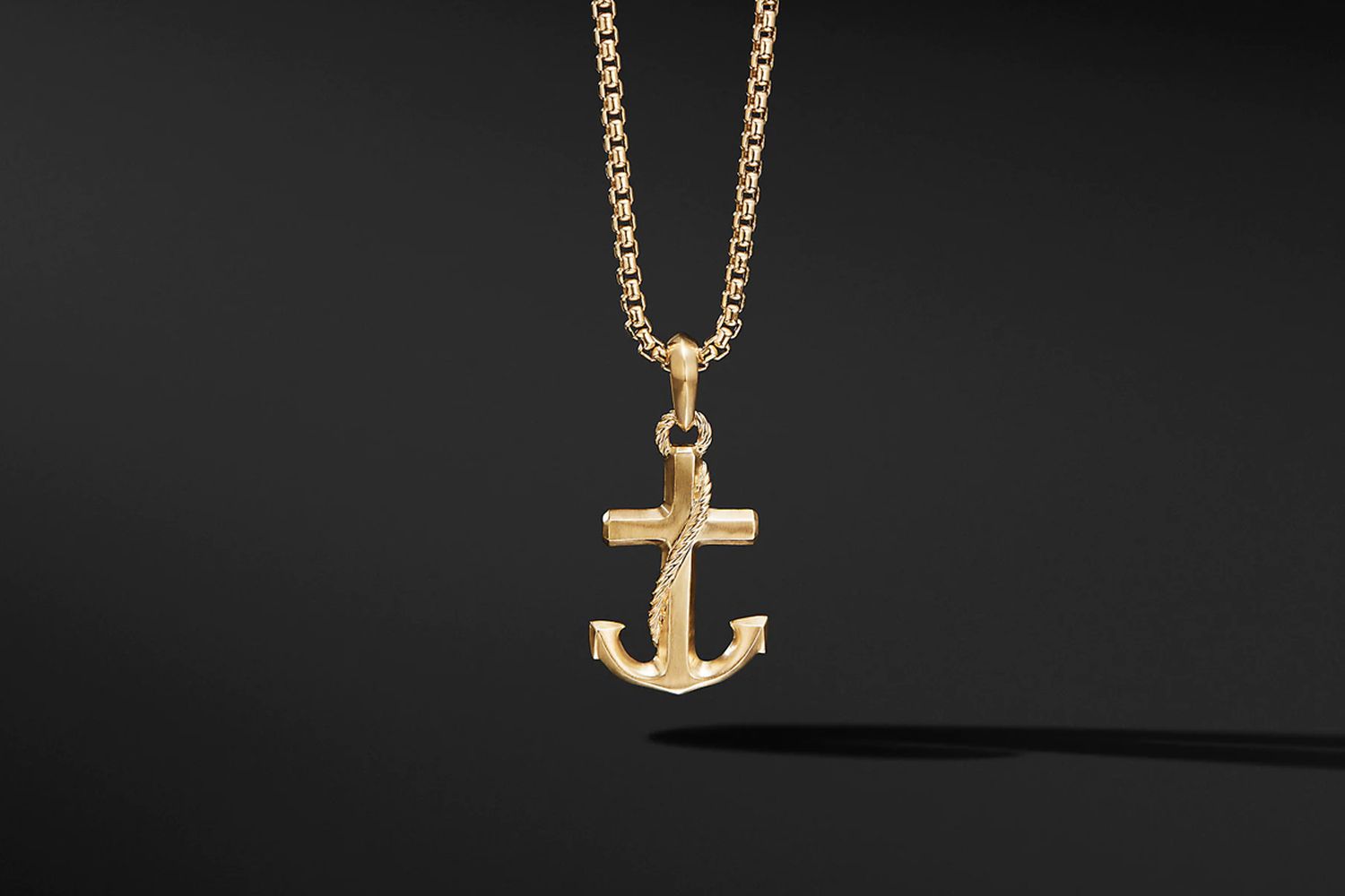 Maritime Anchor Amulet in 18K Gold