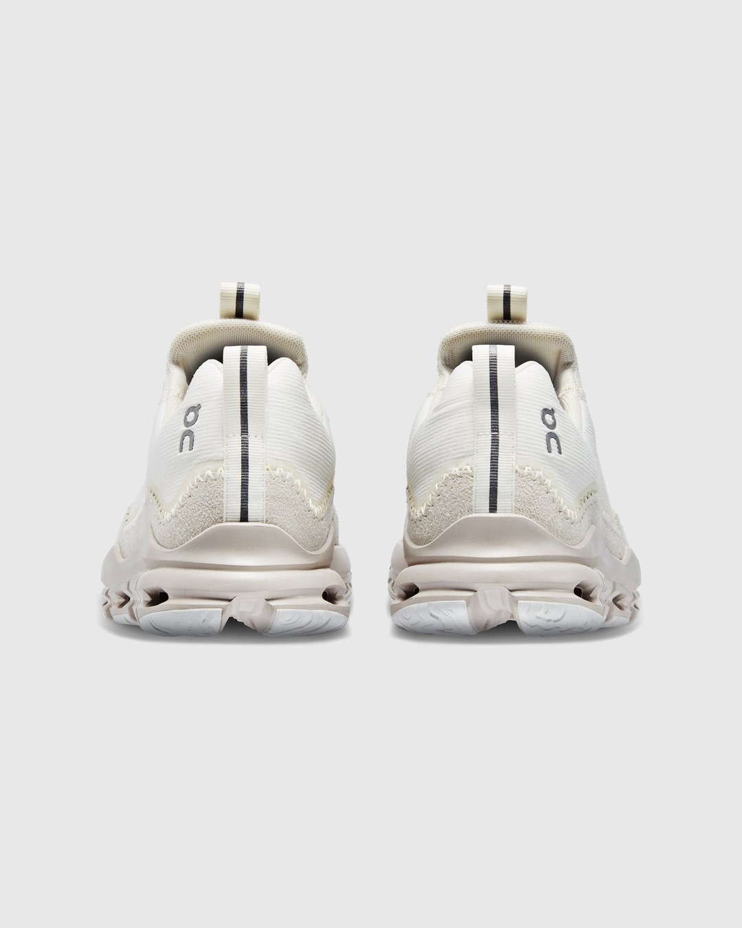 On – Cloudaway Ivory/Pearl - Sneakers - Beige - Image 4