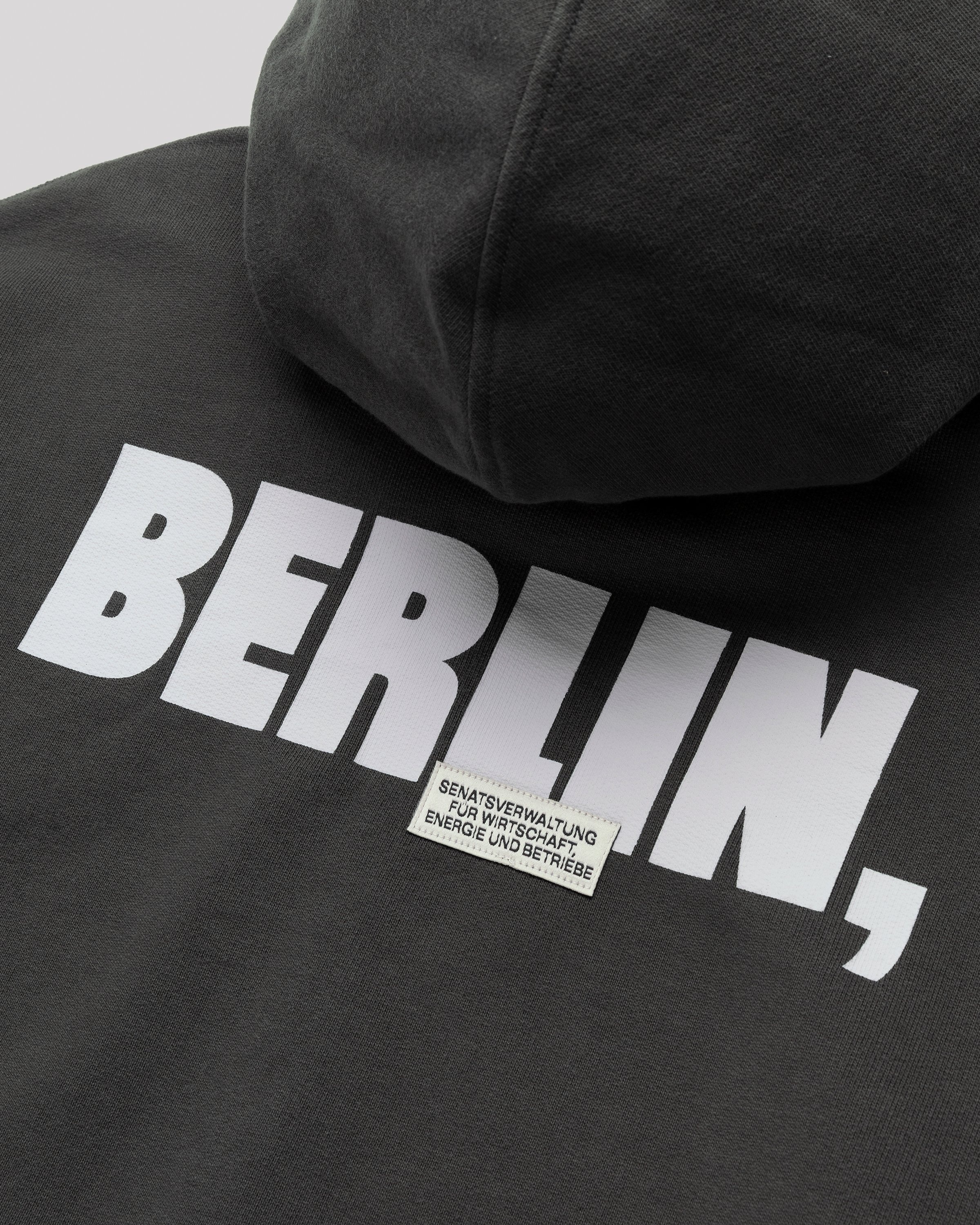 Highsnobiety – BERLIN, BERLIN 3 Zip Hoodie Black - Sweats - Black - Image 3