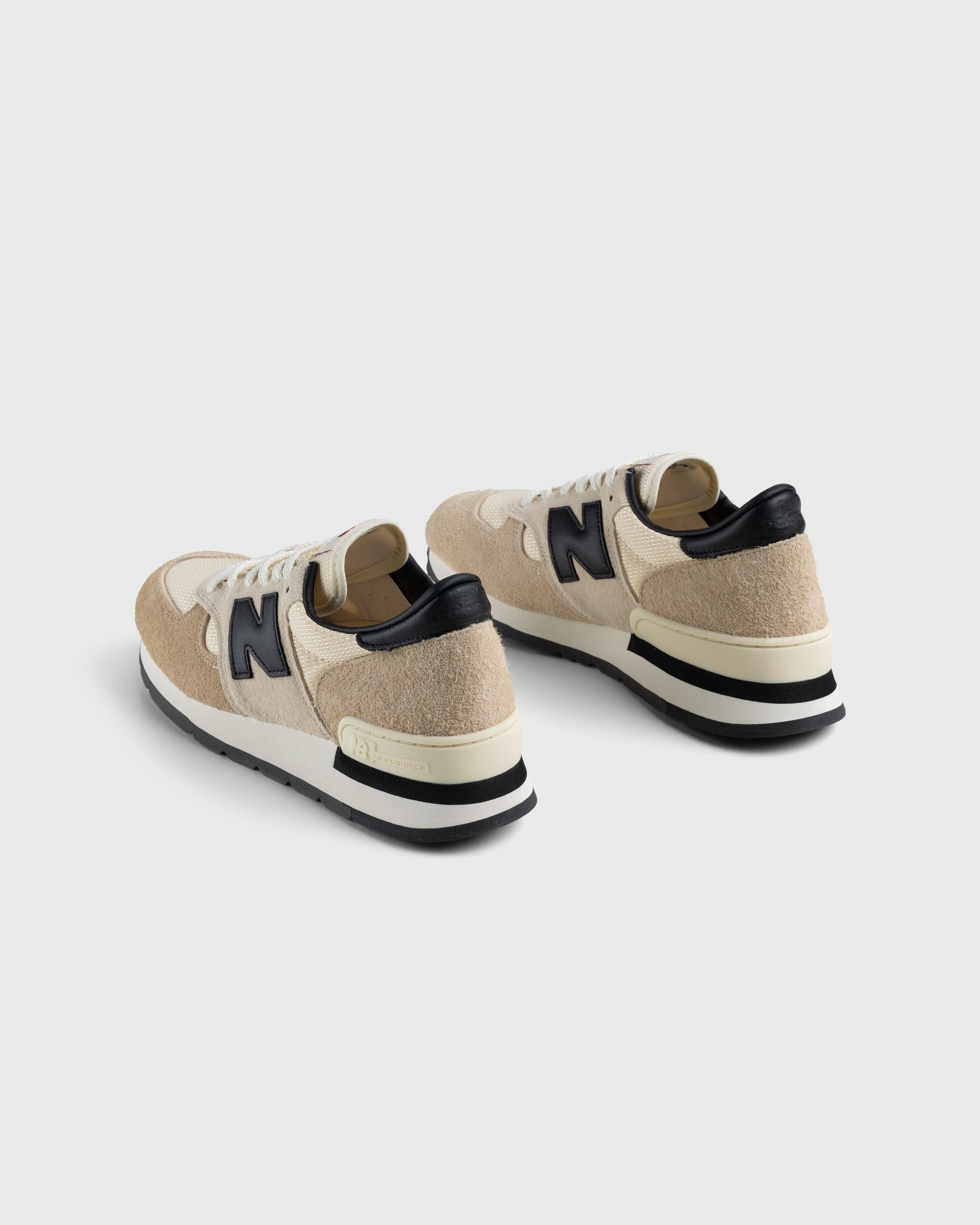 New Balance – M990AD1 Brown - Sneakers - Beige - Image 3