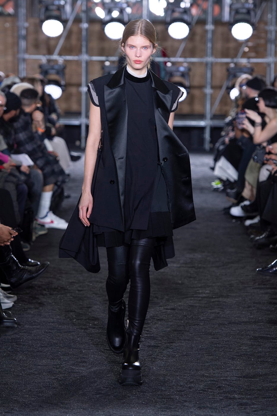 sacai-fw23 (6)