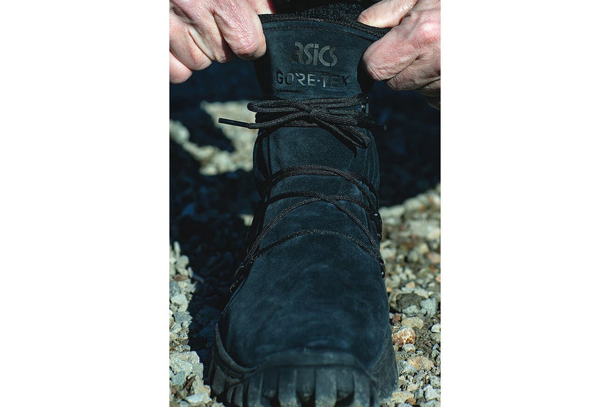nonnative-asics-gel-yeti-hi-gore-tex-release-date-price-07