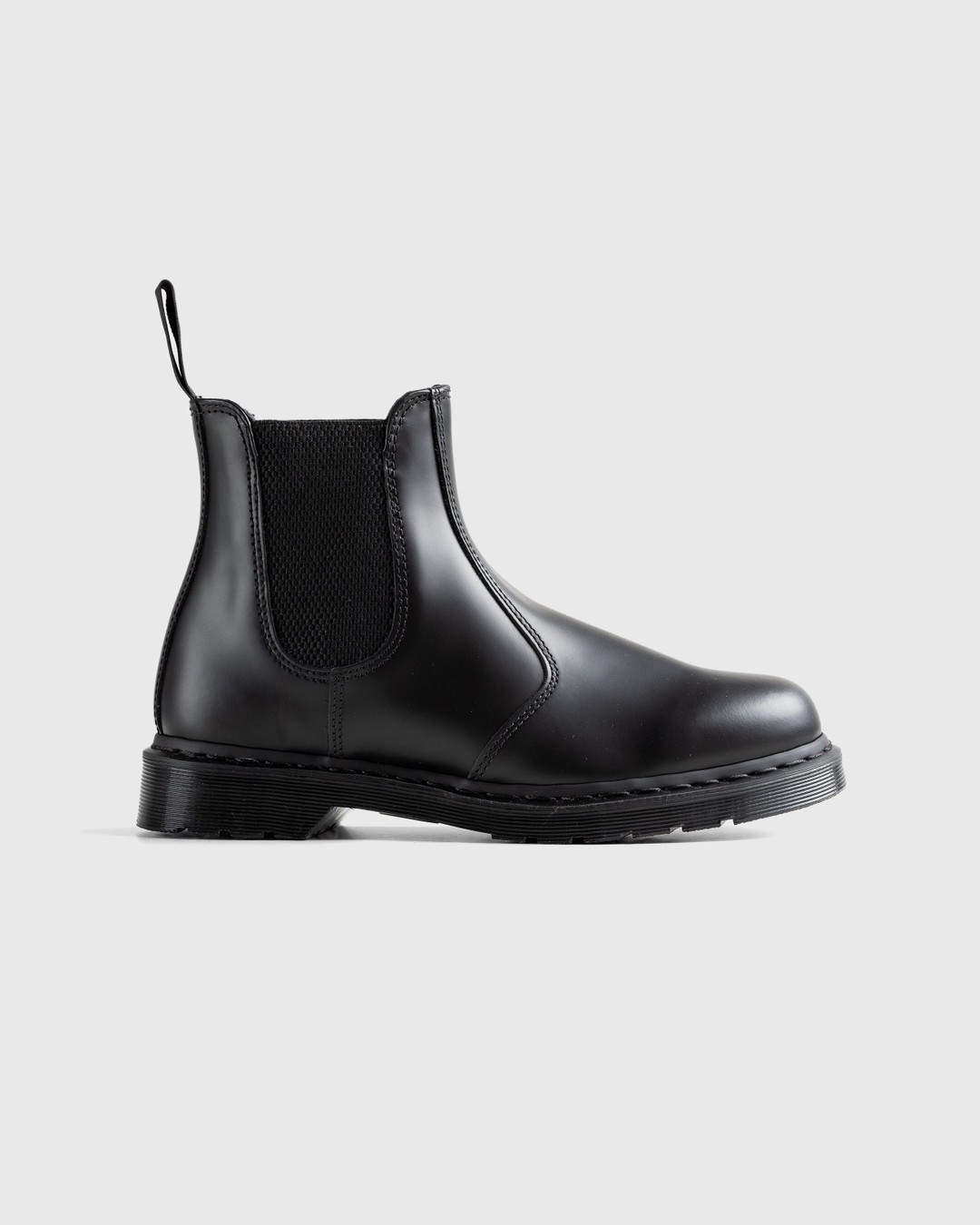 Dr. Martens – 2976 Mono Black Smooth - Chelsea Boots - Black - Image 1