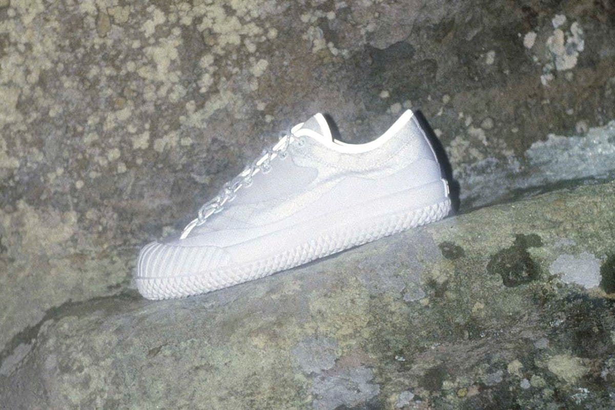 daily-sneaker-news-03-16-2021-4-05
