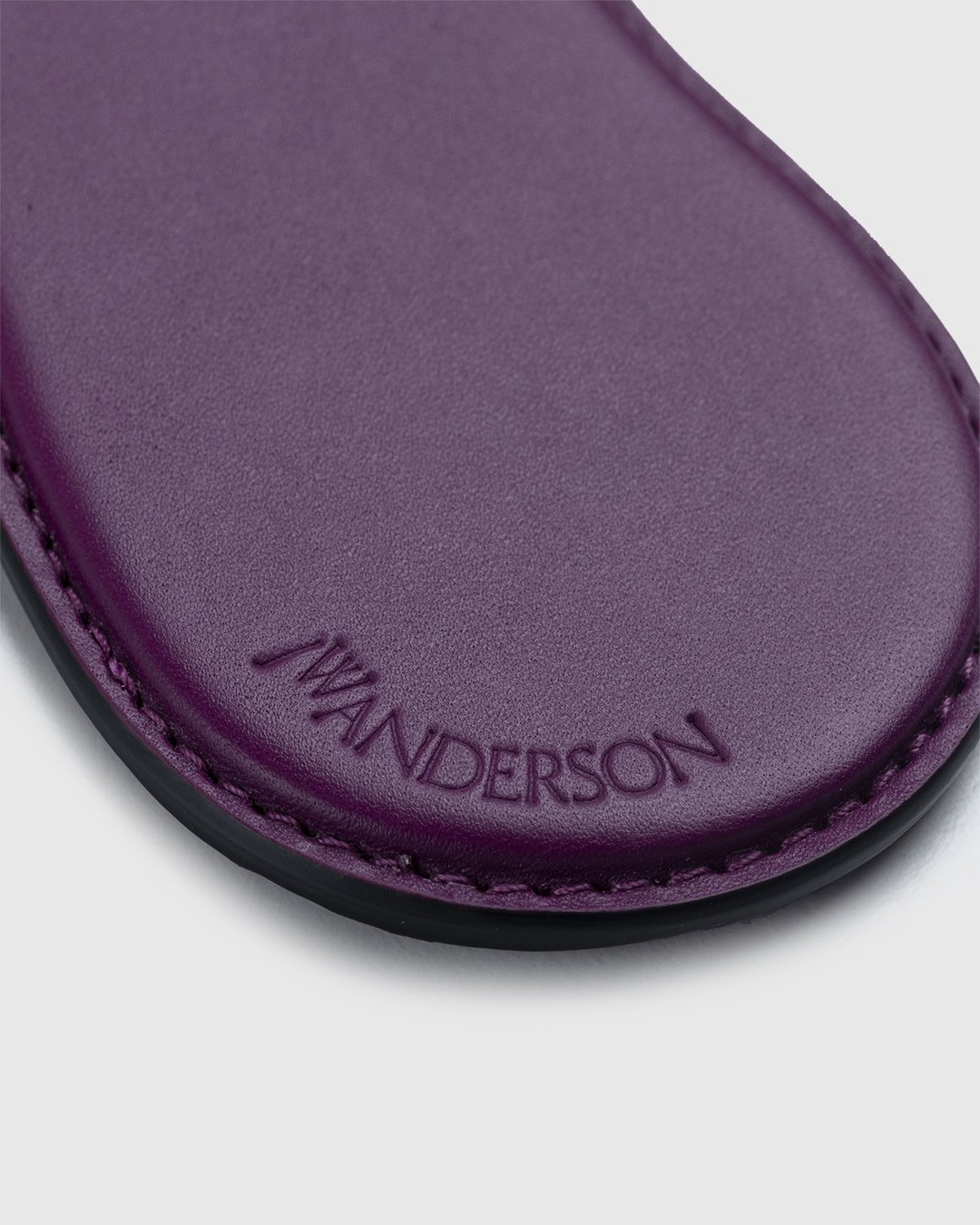 J.W. Anderson – Aubergine Keyring Purple - Keychains - Purple - Image 3