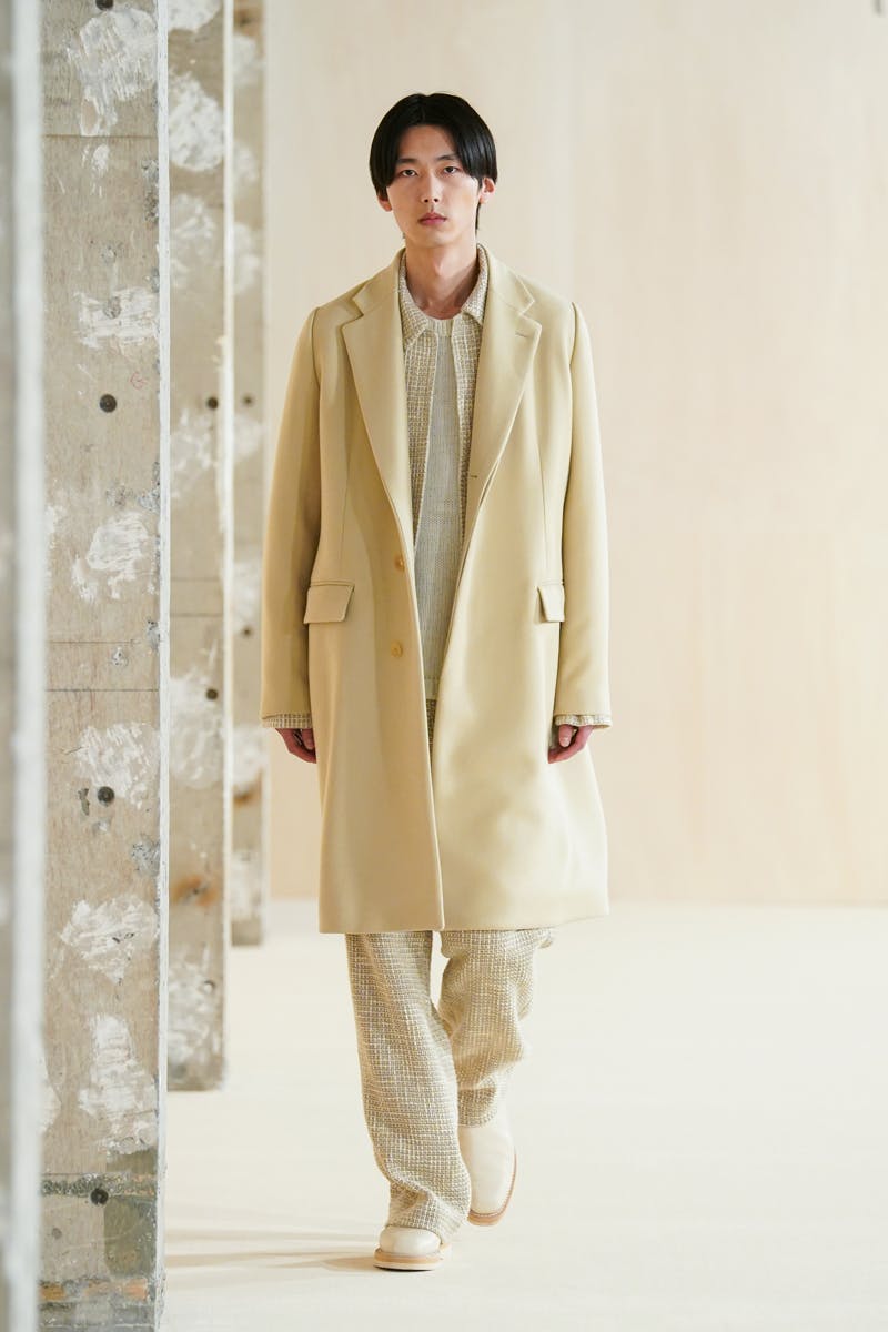 auralee-fw22-collection-new-balance-xc-72 (1)