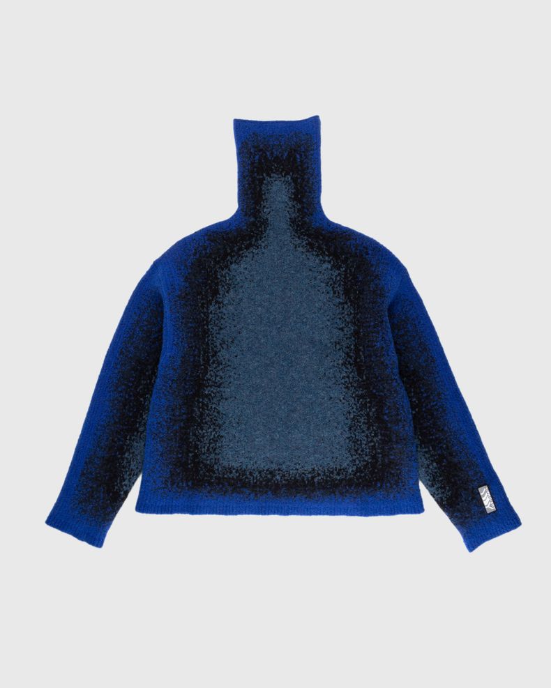 Y/Project – Gradient Heavy Knit Turtleneck Blue