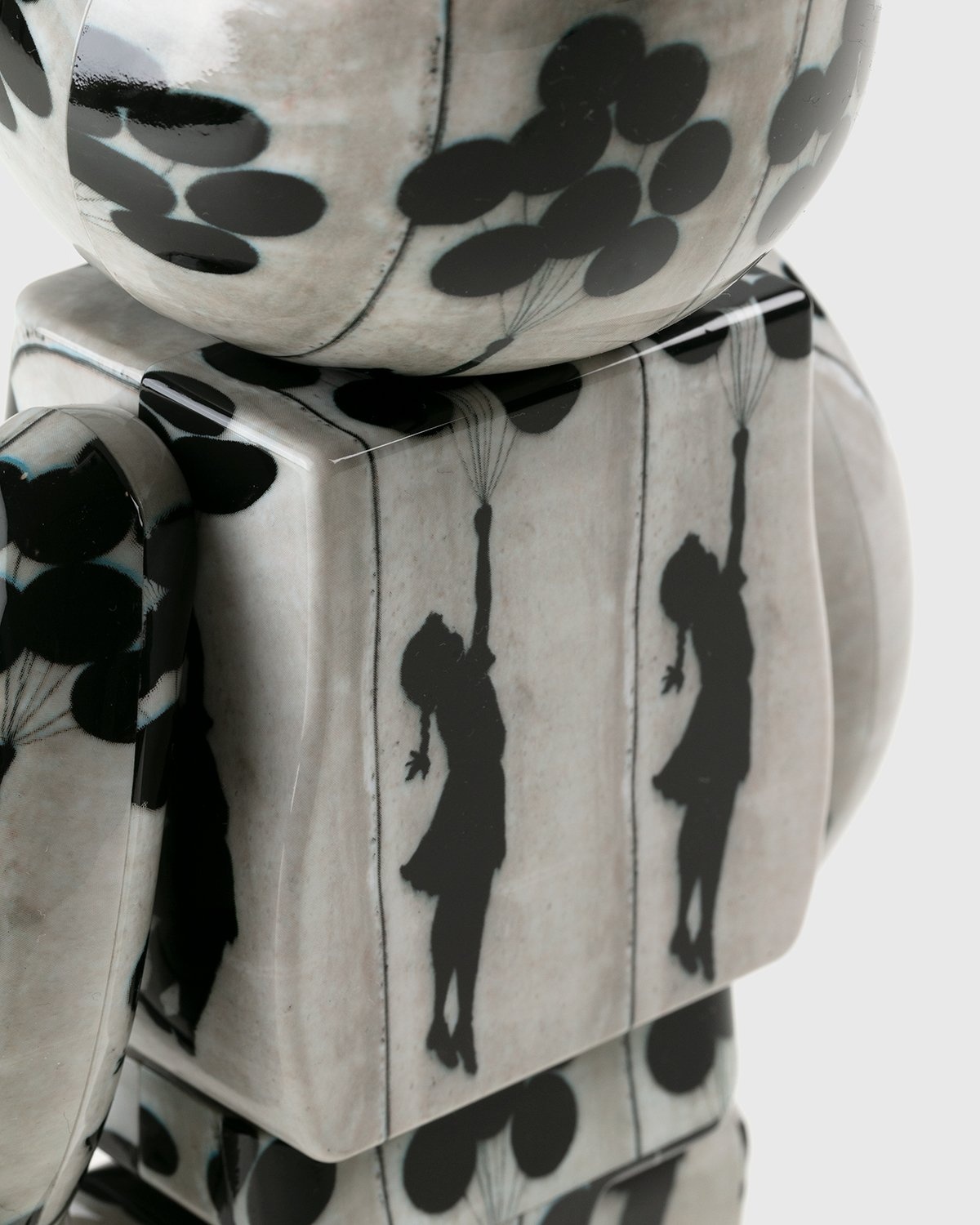 Medicom – Be@rbrick Flying Balloons Girl 100% and 400% Set Multi - Toys - Multi - Image 4