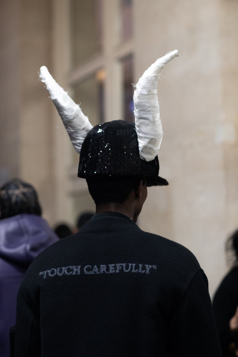 off-white-fw22-runway-show-collection-virgil-abloh-last- (42)