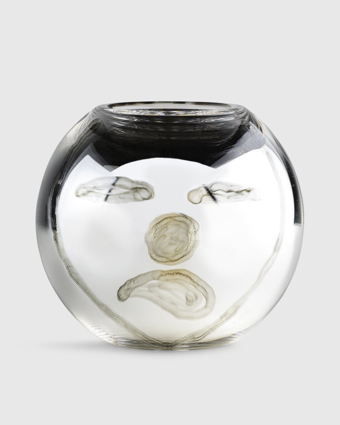 Chito x Christofle x Highsnobiety – Hand Painted Uni Vase Small 2 - Deco - Silver - Image 1