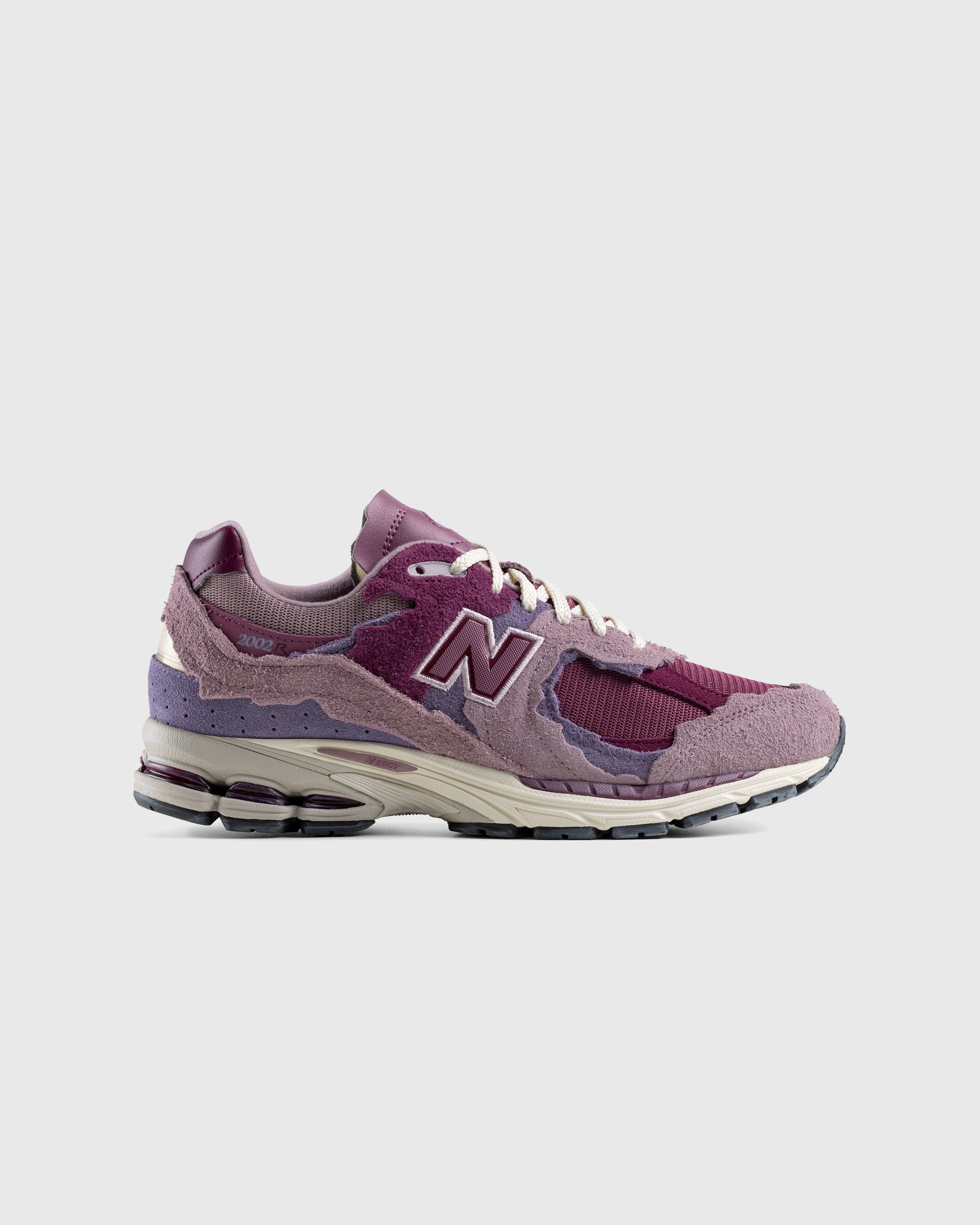 New Balance – M2002RDH Lilac Chalk - Low Top Sneakers - Red - Image 1