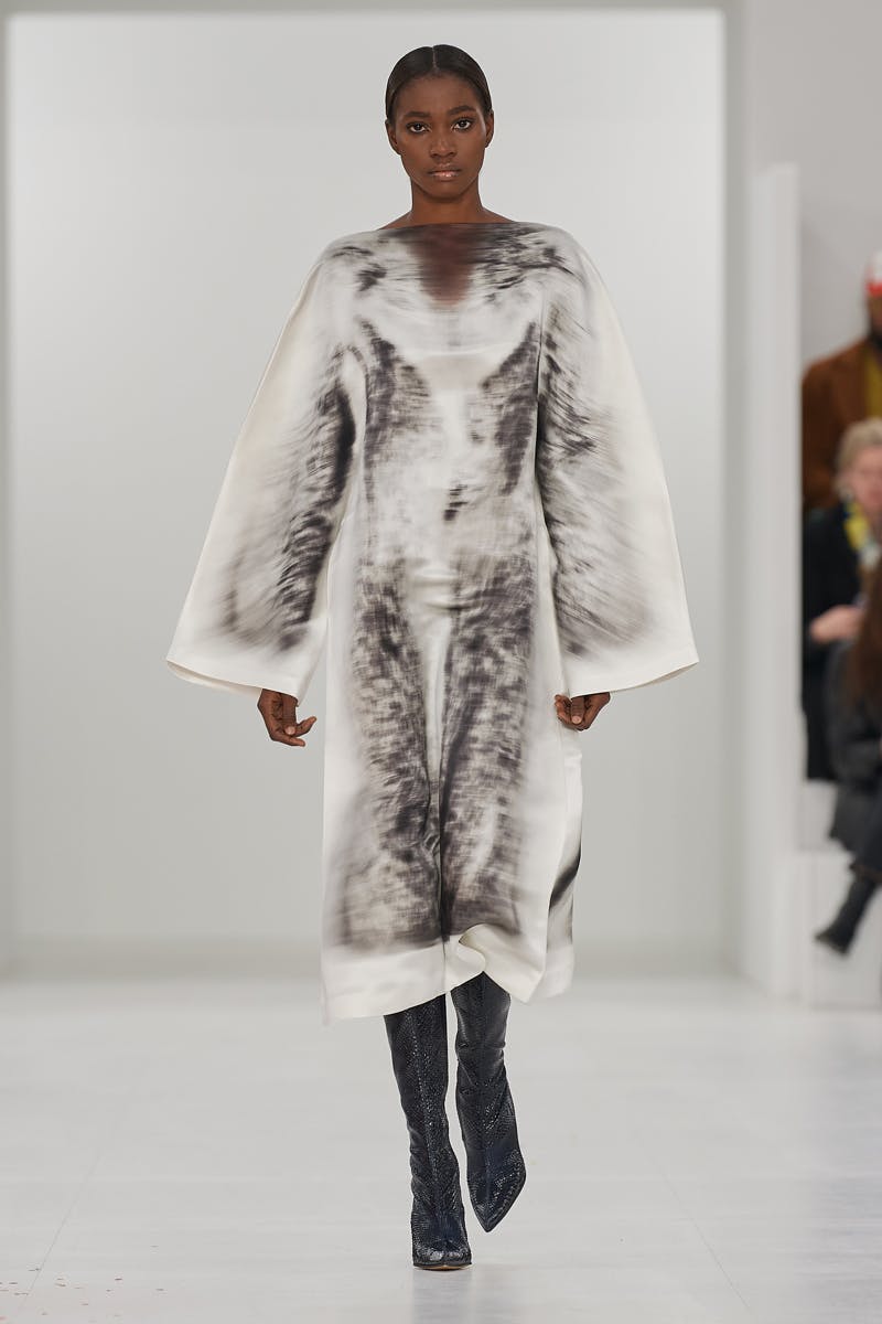 loewe-fall-winter-2023-womens-31