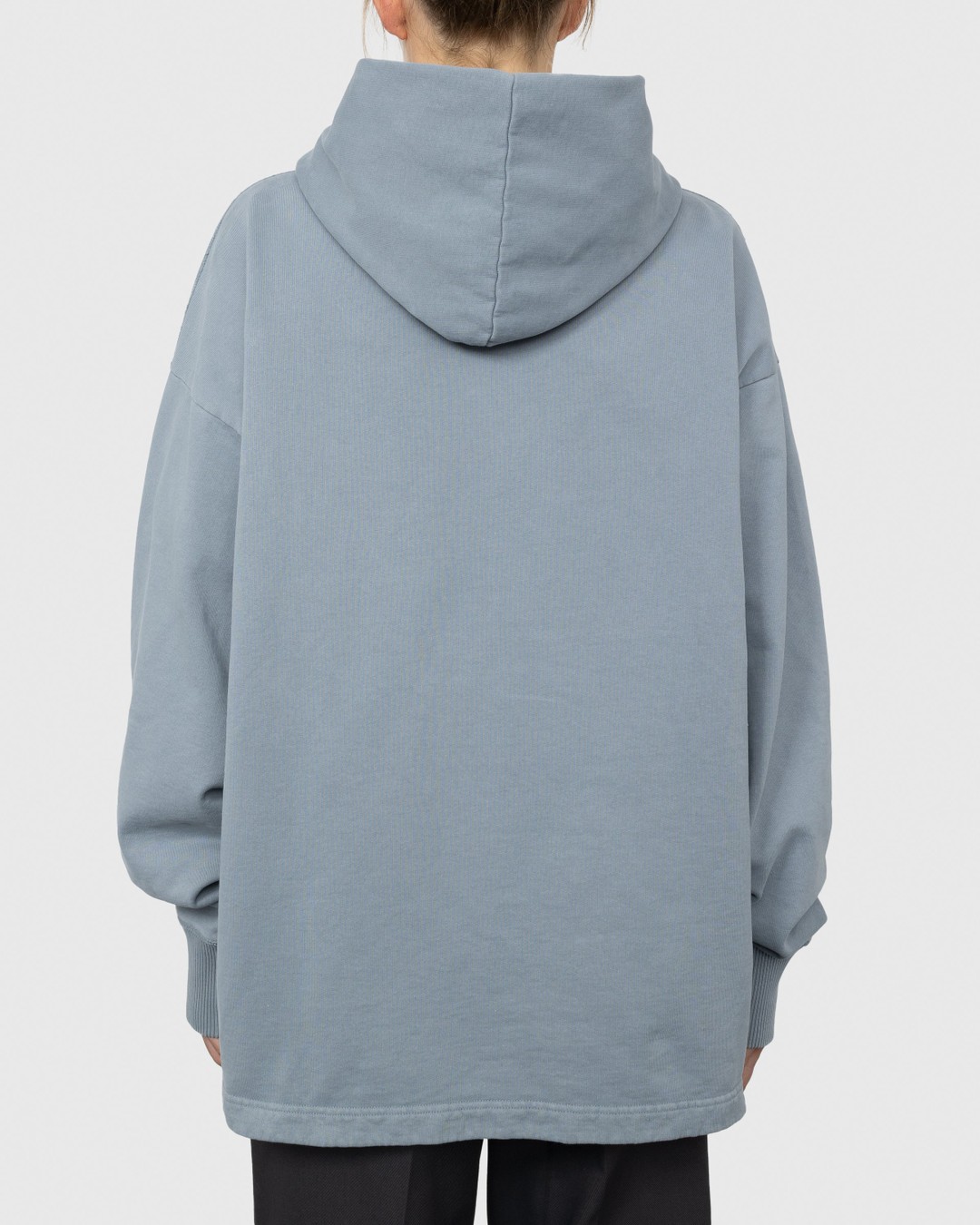 Acne Studios – Organic Cotton Logo Hoodie Steel Grey - Sweats - Grey - Image 4