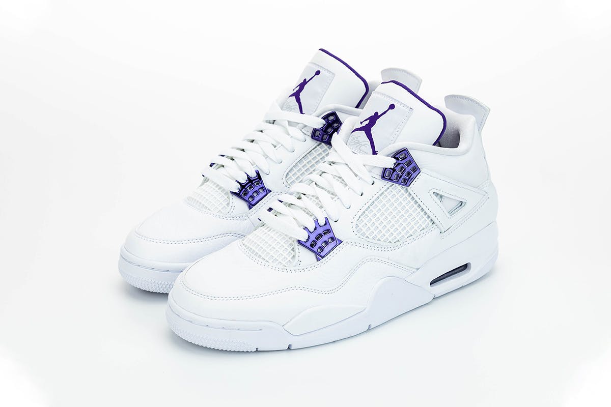 4s purple and white