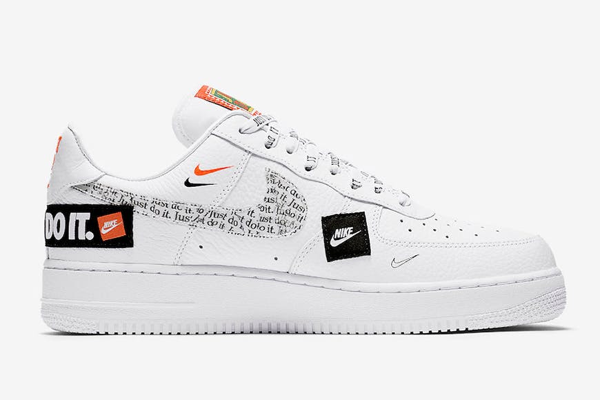 límite Atlético entonces Nike Air Force 1 "Just Do It": Release Date, Price, & More Info