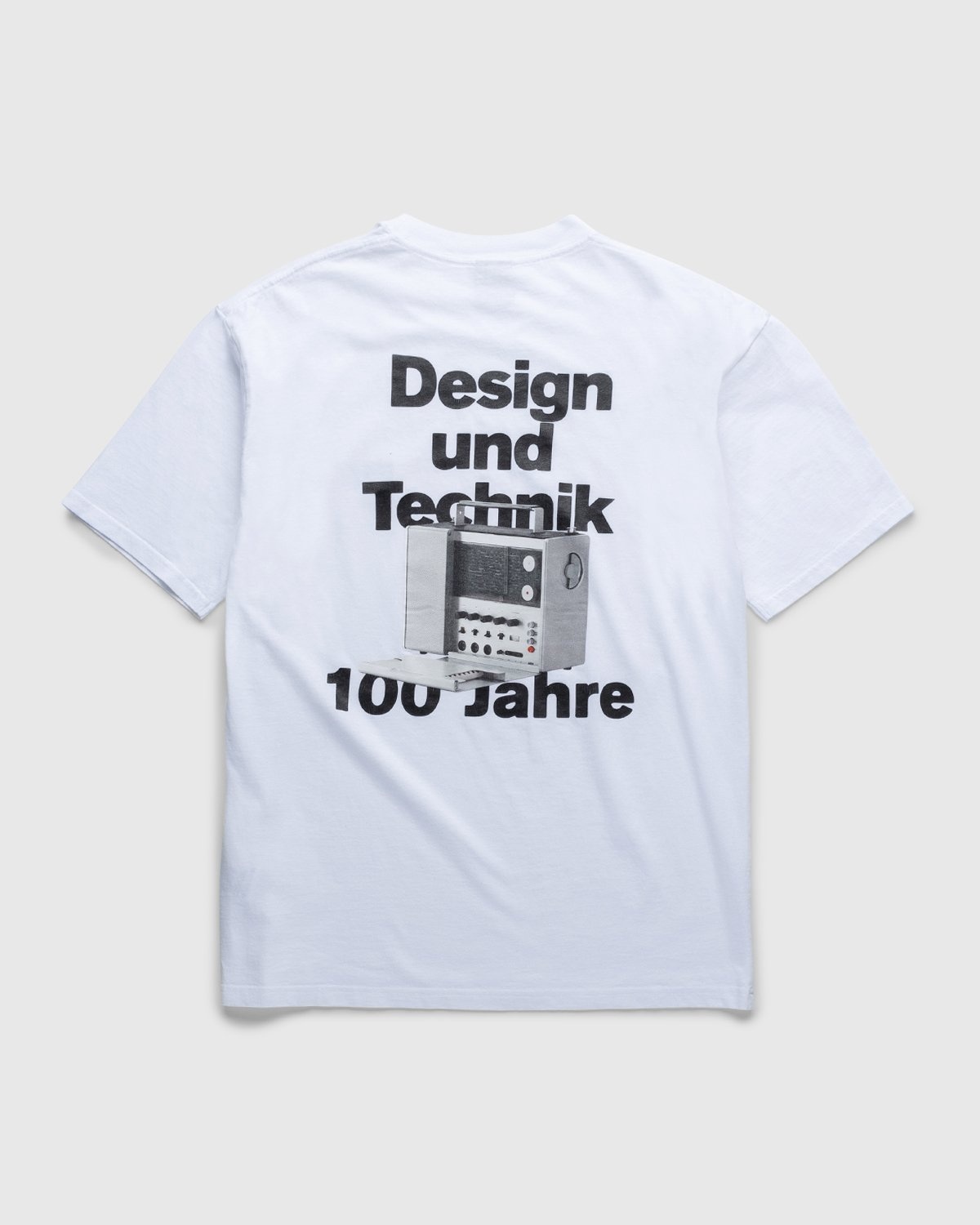BRAUN x Highsnobiety – Design und Technik T-Shirt White - Tops - White - Image 1