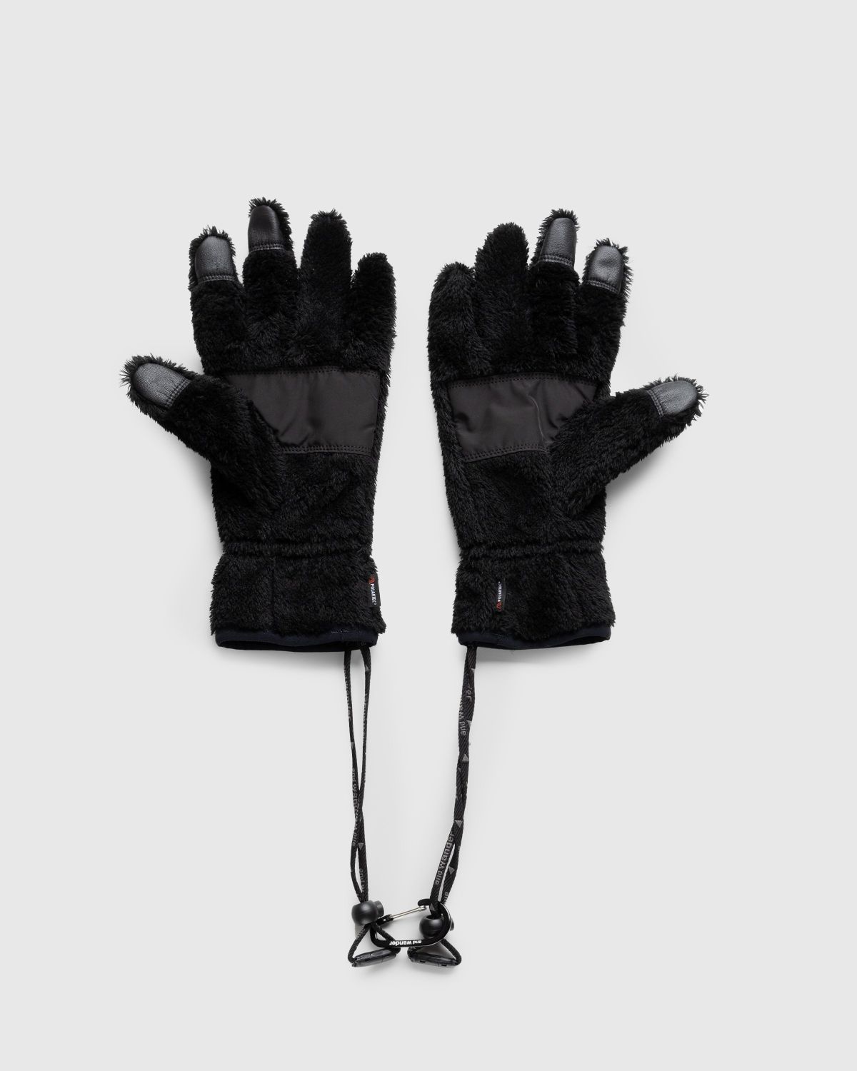 And Wander – High Loft Fleece Gloves Black   Highsnobiety Shop