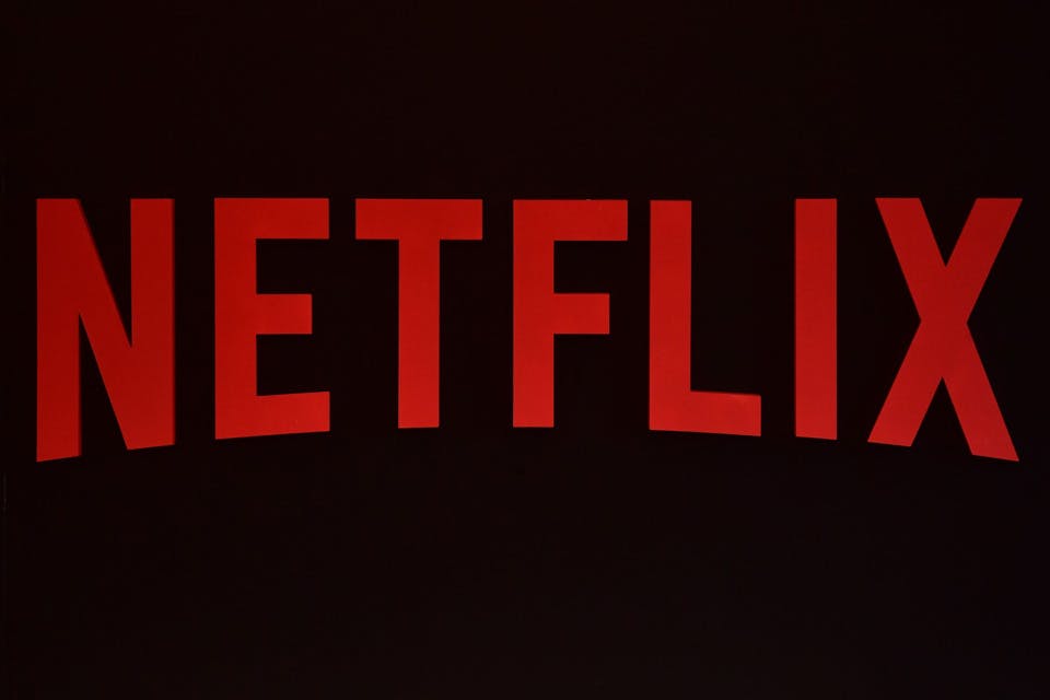 netflix streaming games Stranger Things e3 minecraft