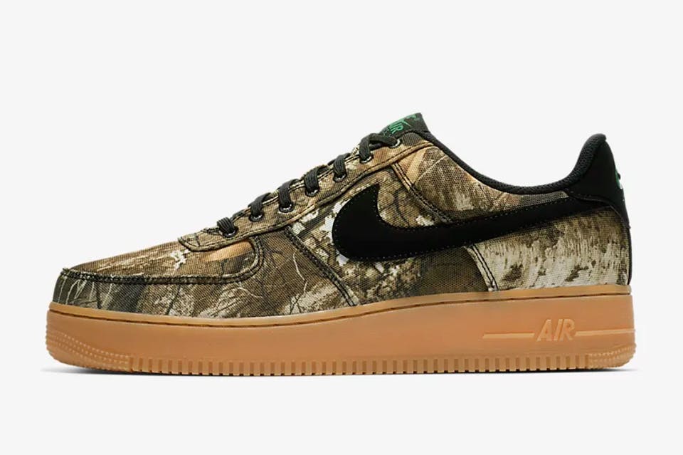 nike camouflage trainers uk