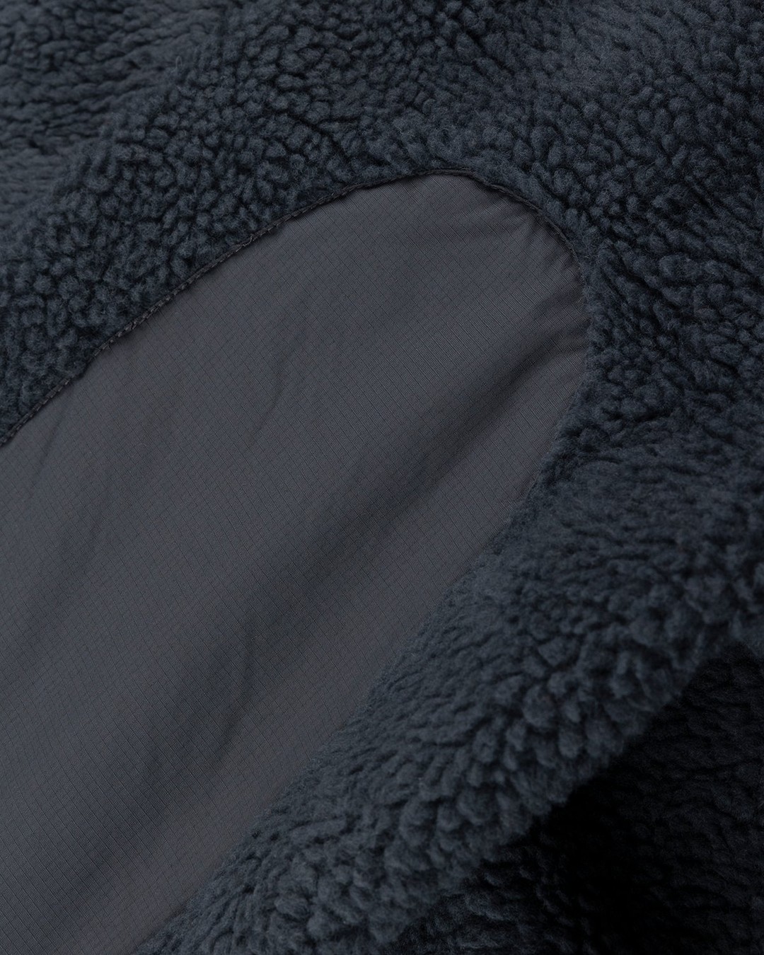 Entire Studios – Fluffy Fleece Charcoal - Fleece - Grey - Image 5
