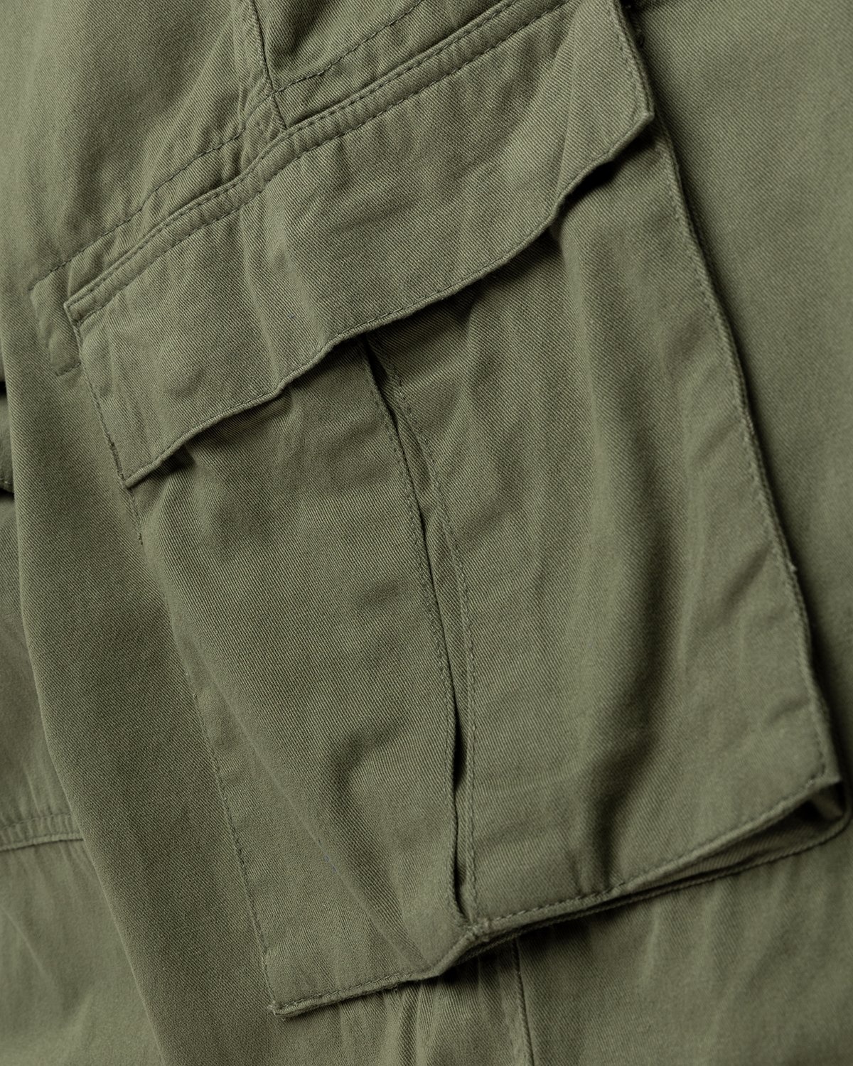 patta cargo pants