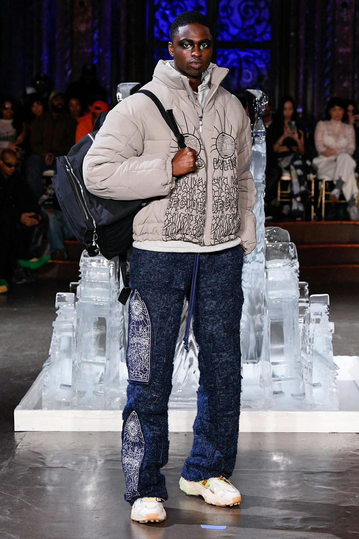 Who-decides-war-fw23-show-18