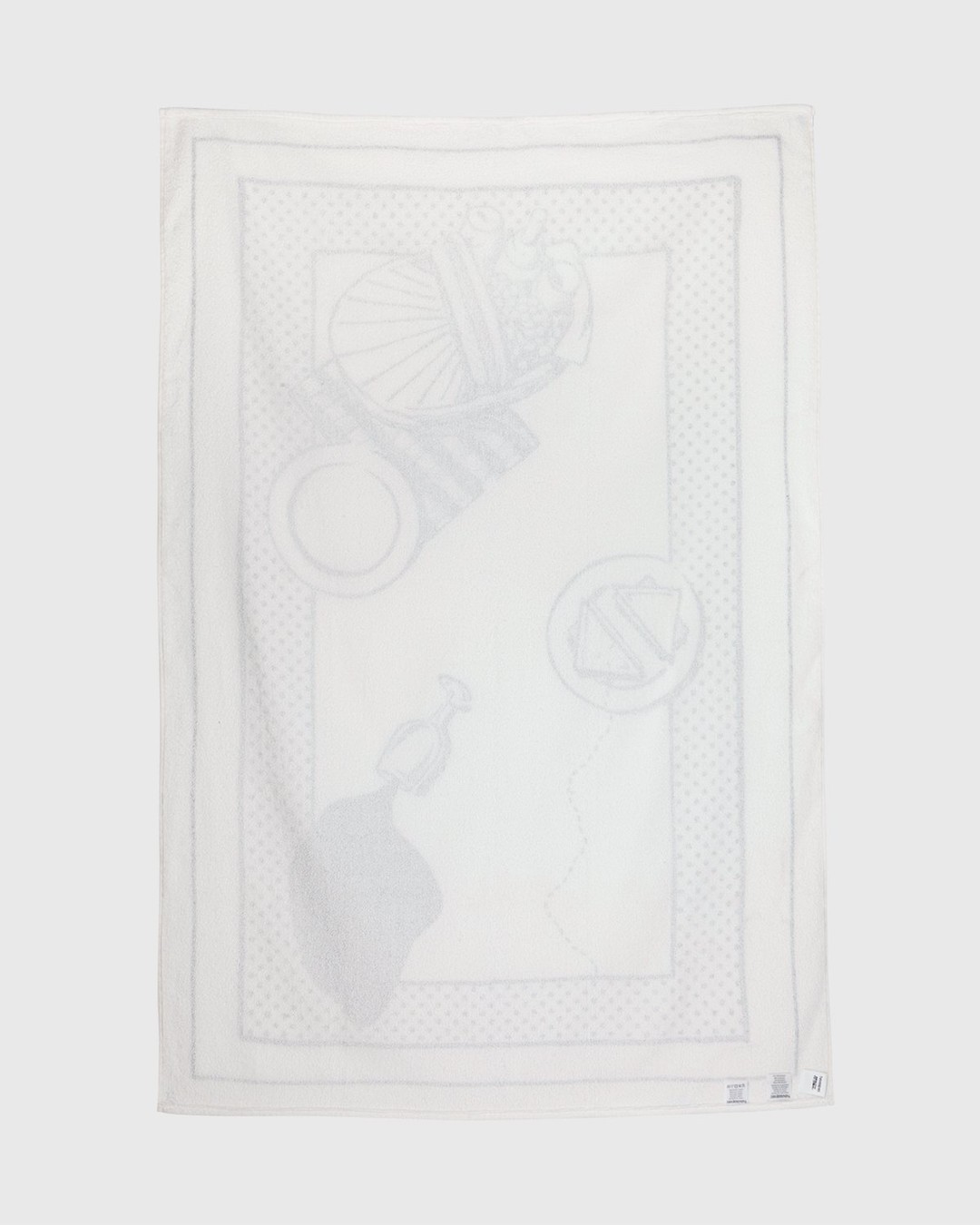 havaianas – Reality to Idea by Joshuas Vides Towel White - Towels - White - Image 2