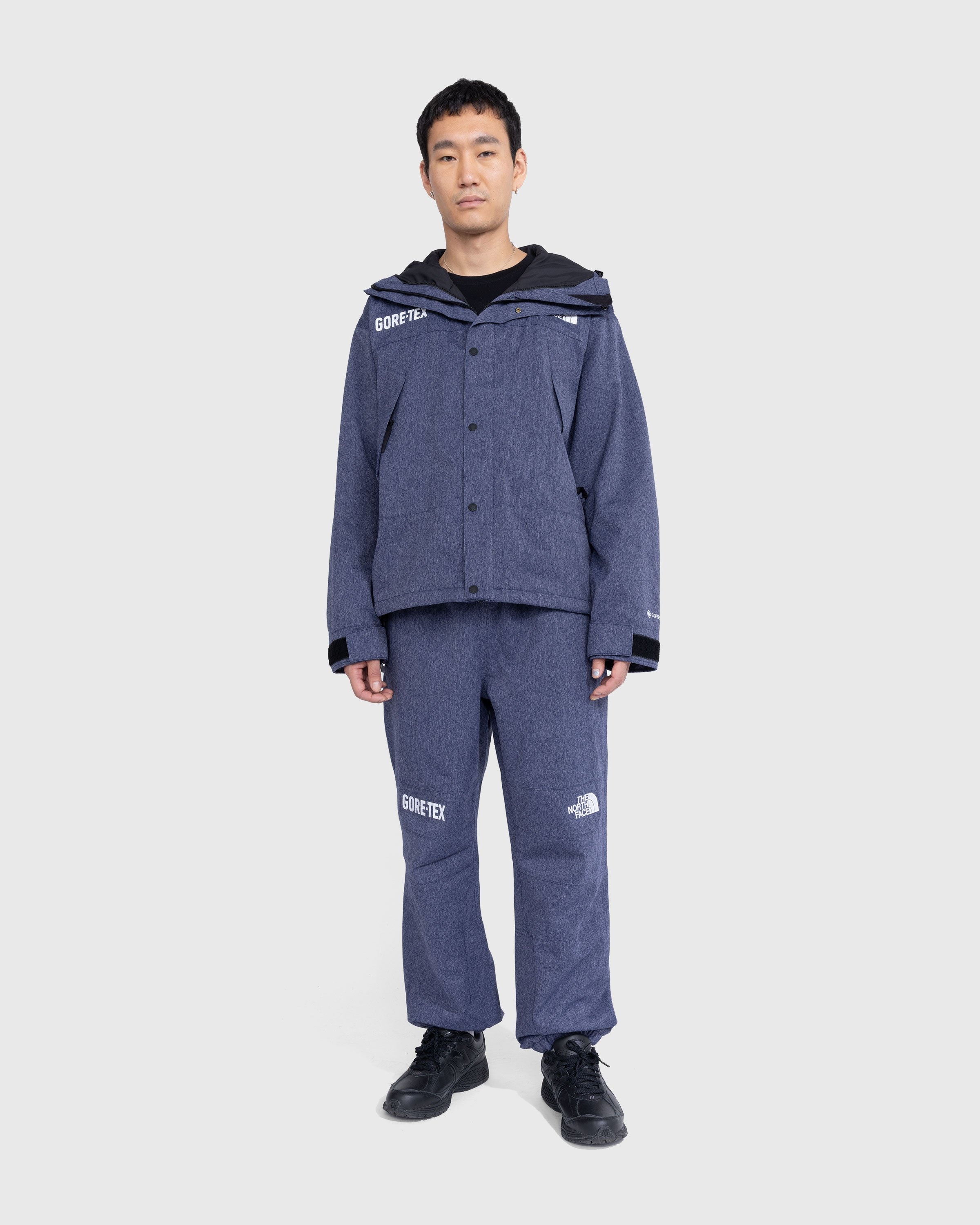 The North Face – GORE-TEX Mountain Jacket Denim Blue/TNF Black - Outerwear - Blue - Image 2