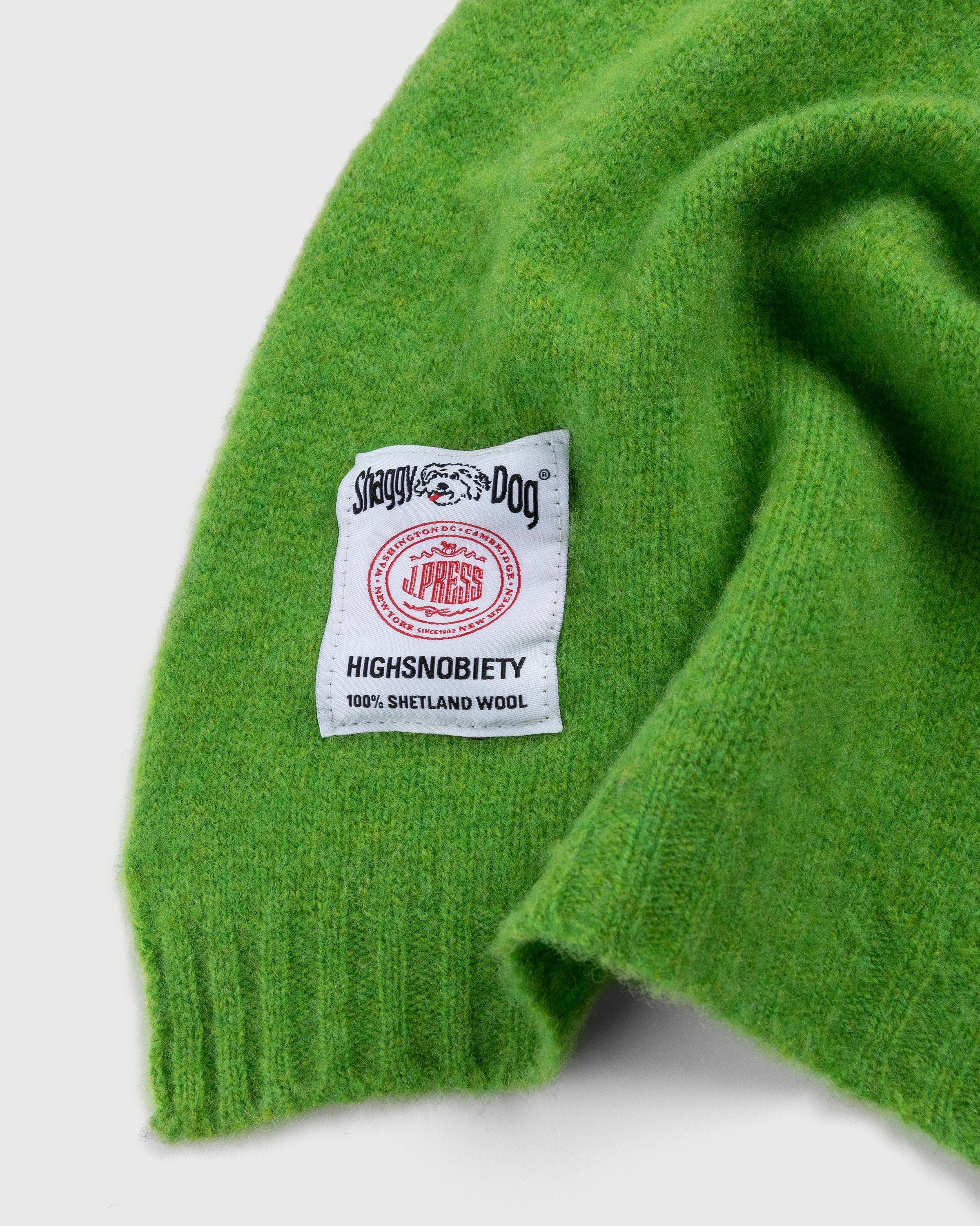 J. Press x Highsnobiety – Shaggy Dog Scarf Green - Scarves - Green - Image 3