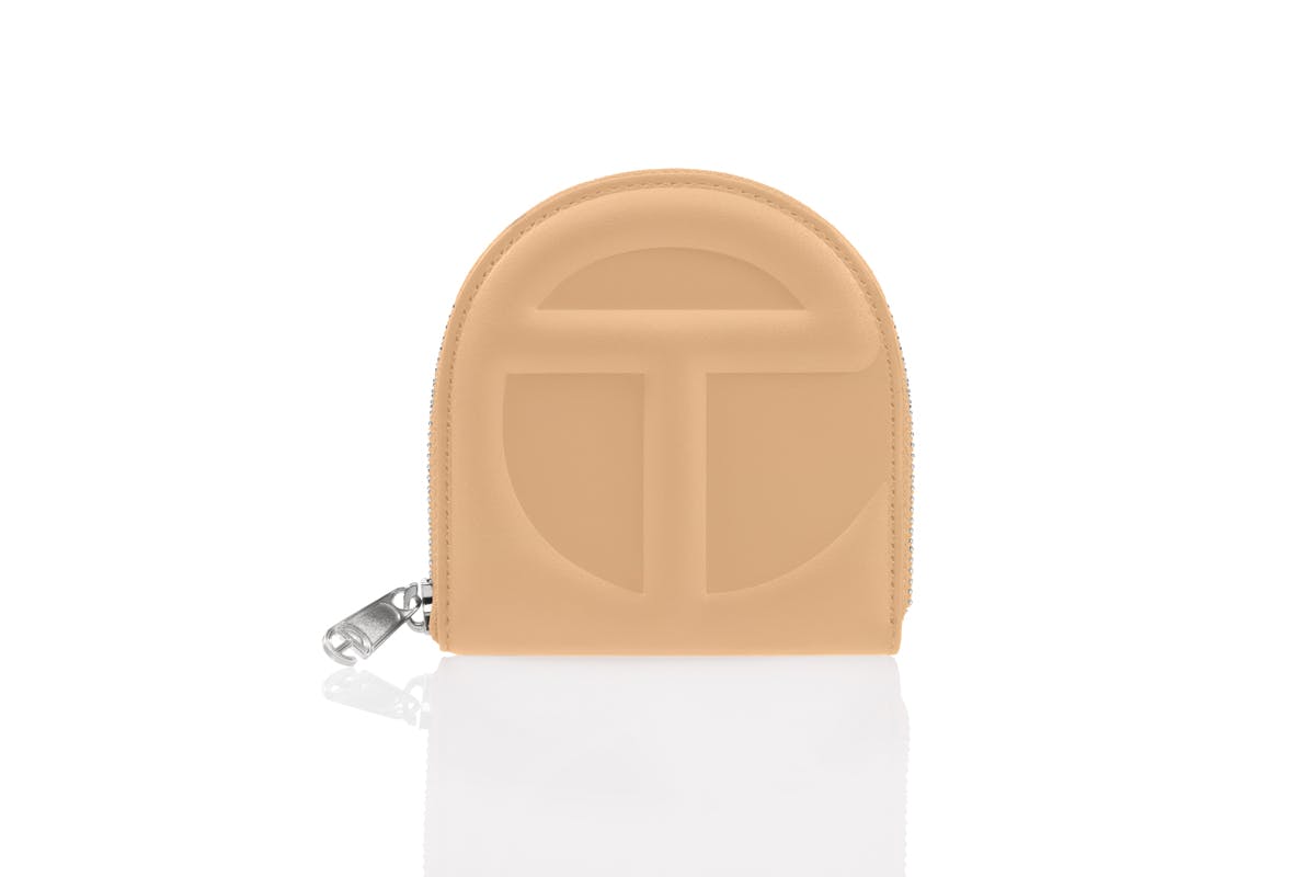 telfar-wallet-4