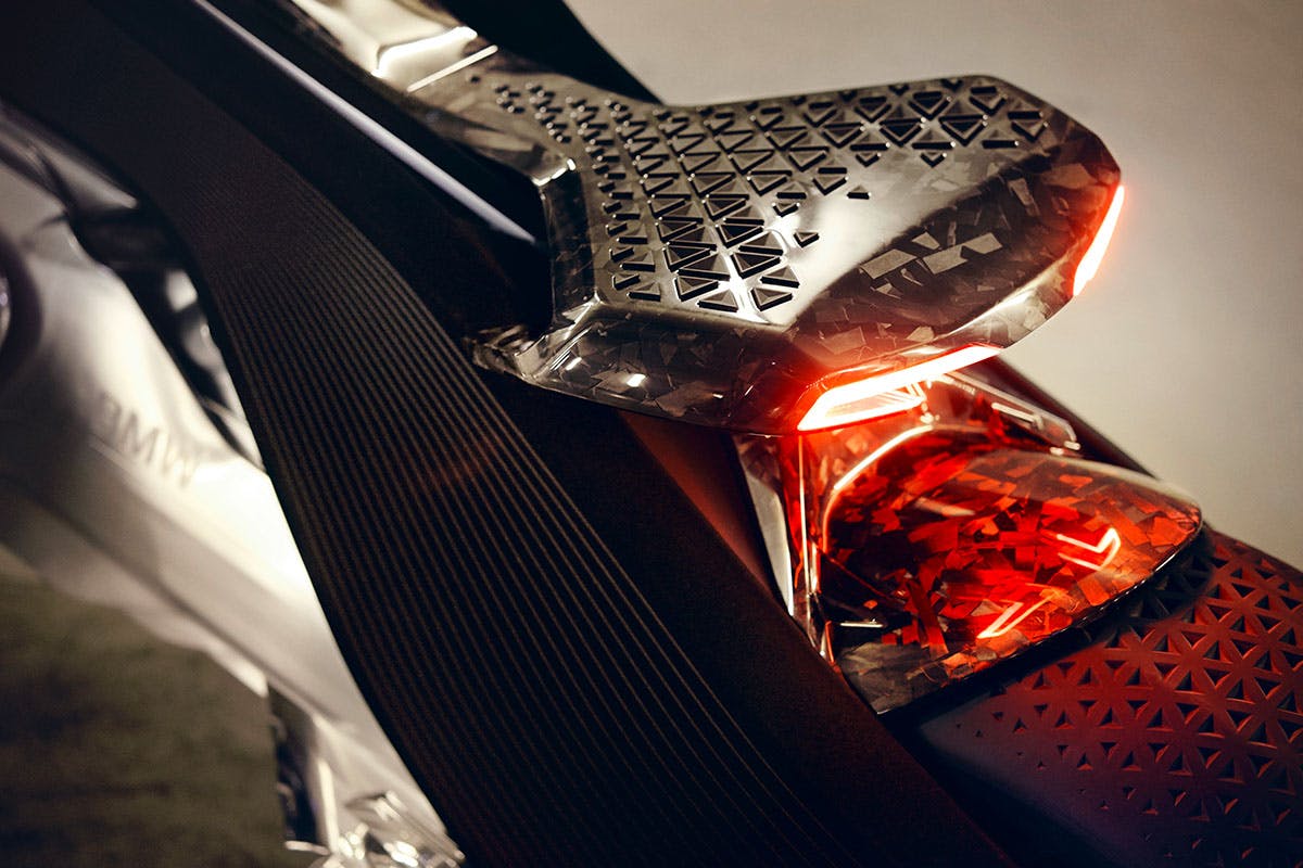 bmw-vision-next-100-motorrad-concept-bike-09