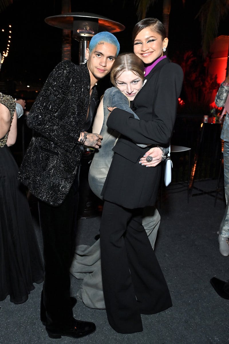 vanity-fair-oscars-2022-party-zendaya-euphoria-cast