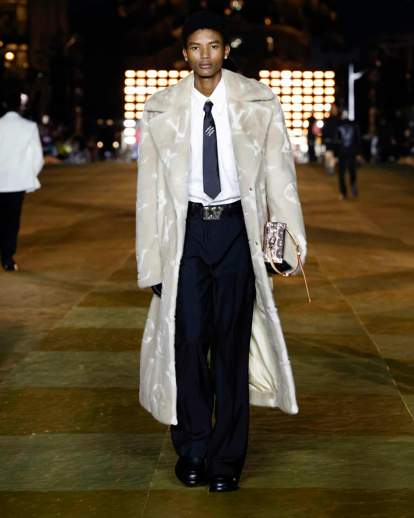 pharrell-louis-vuitton-ss24-runway (71)