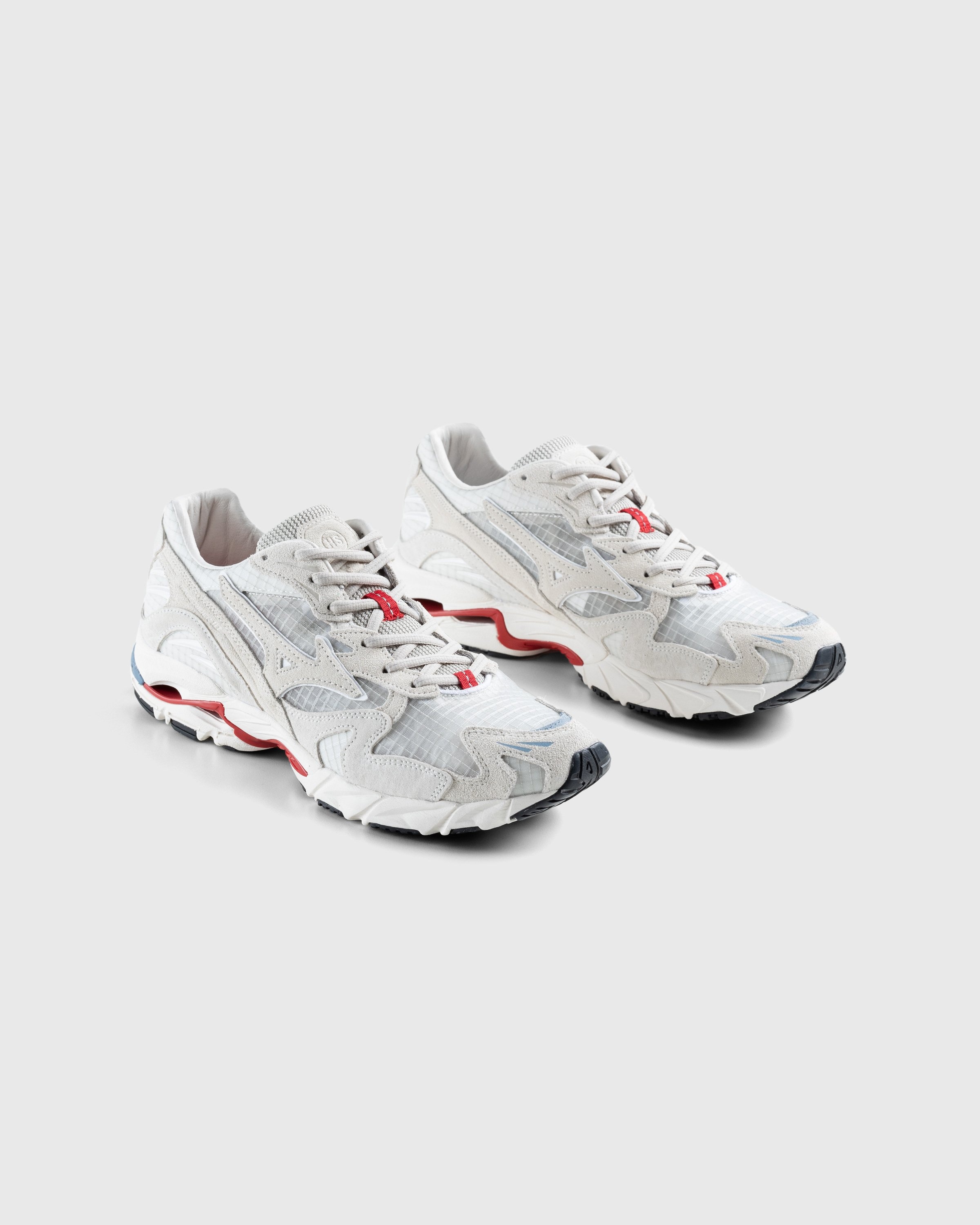 Mizuno x Highsnobiety – Wave Rider 10 White/Red | Highsnobiety Shop