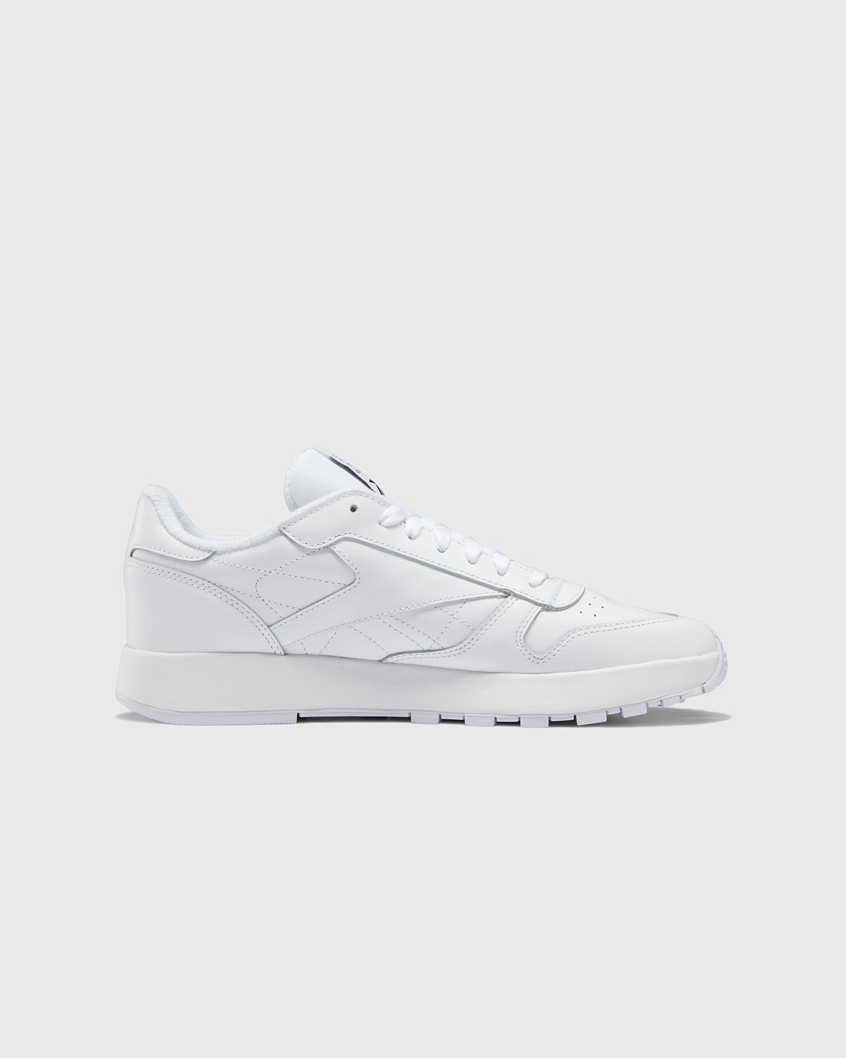 Maison Margiela x Reebok – Classic Leather Tabi White - Low Top Sneakers - White - Image 6