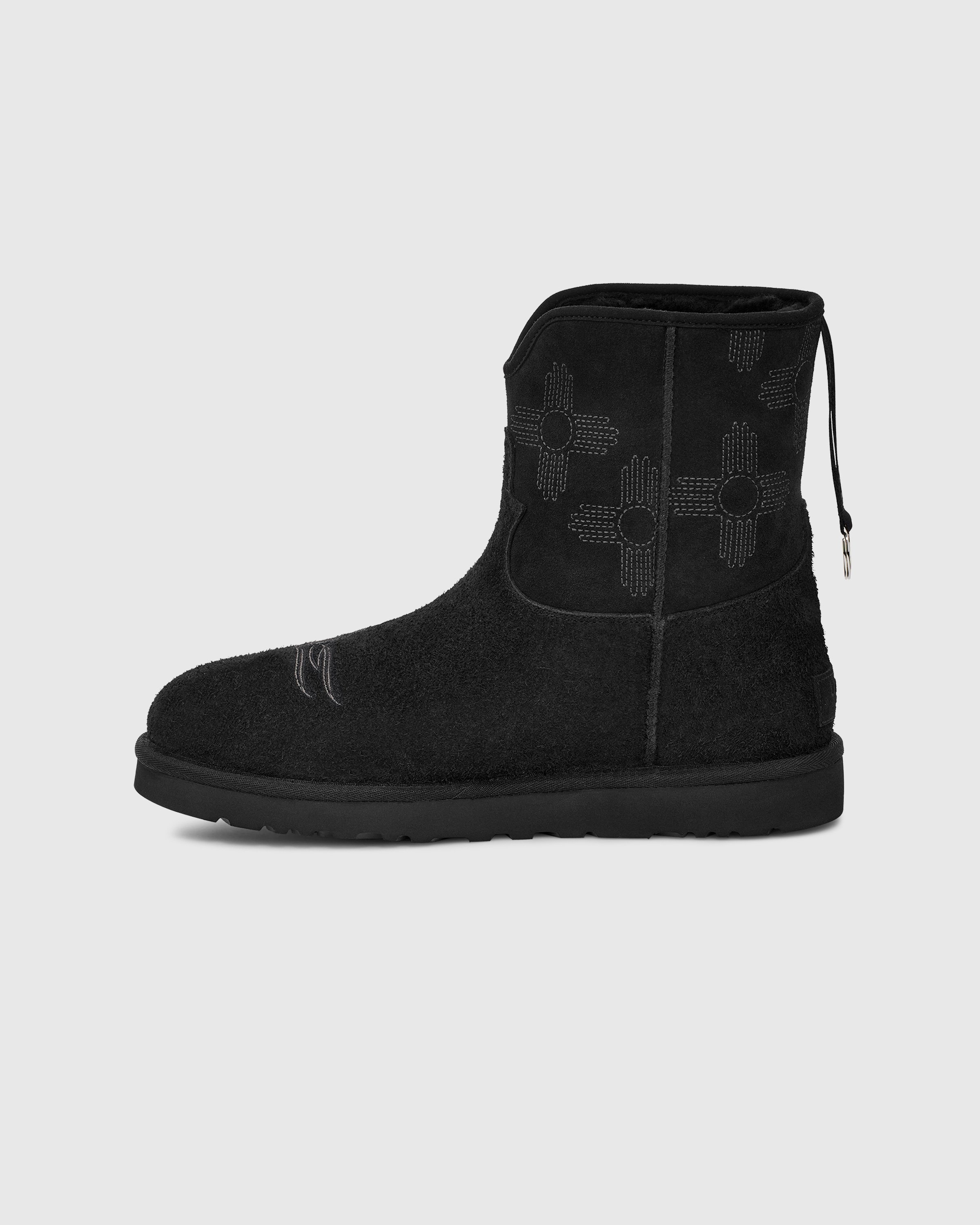 Ugg x Children of the Discordance – Classic Short Boot Black - Lined Boots - Black - Image 2
