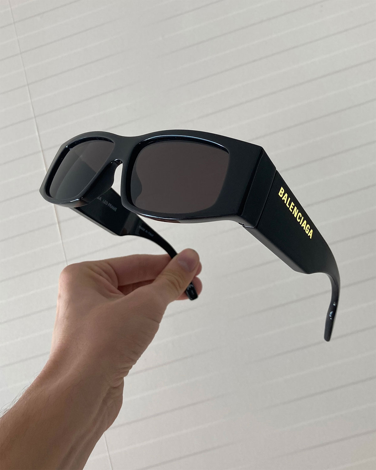 balenciaga-led-sunglasses-02