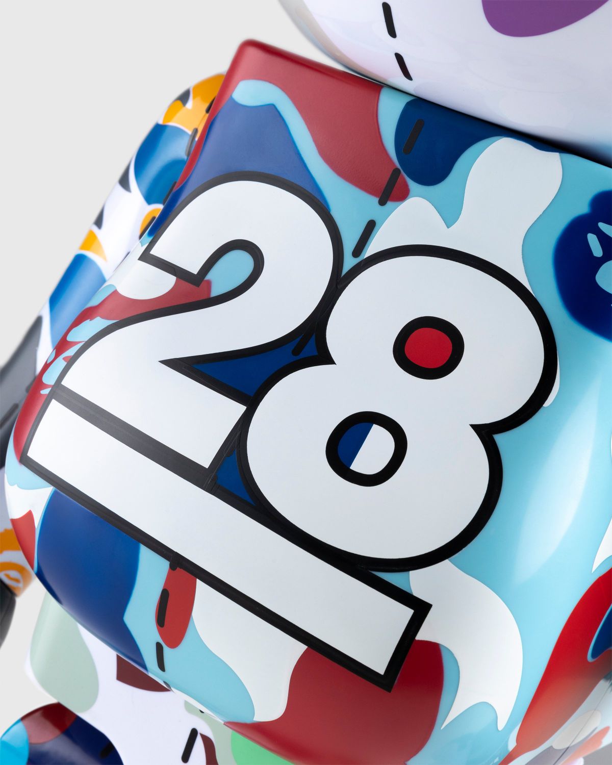 Medicom – Be@rbrick BAPE Camo 28th Anniversary 400% Multi #1 - Toys - Multi - Image 8